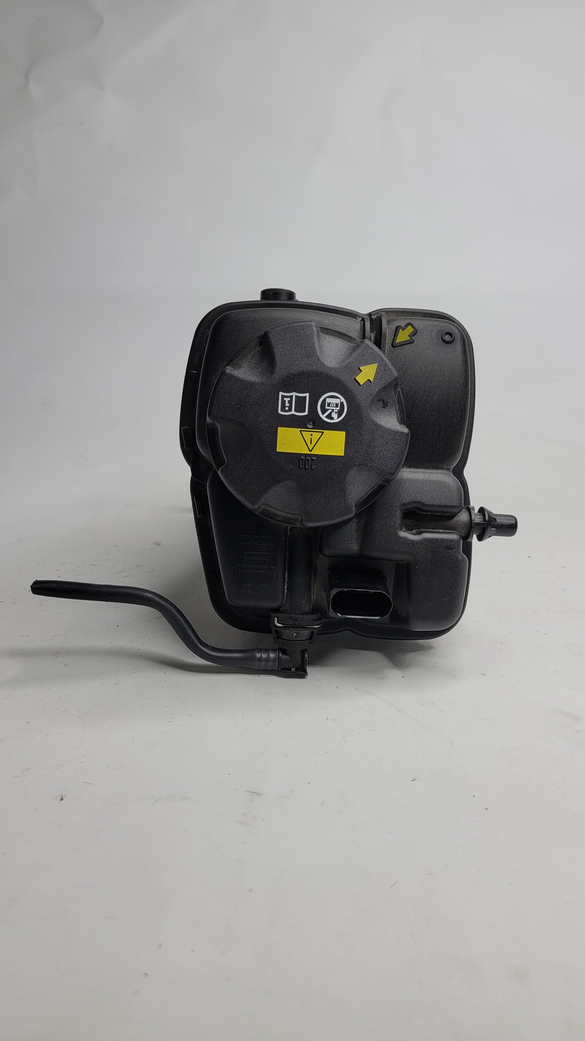 BMW M4 G82 Coolant Overflow Expansion Tank 8093924 - MPerformance.parts