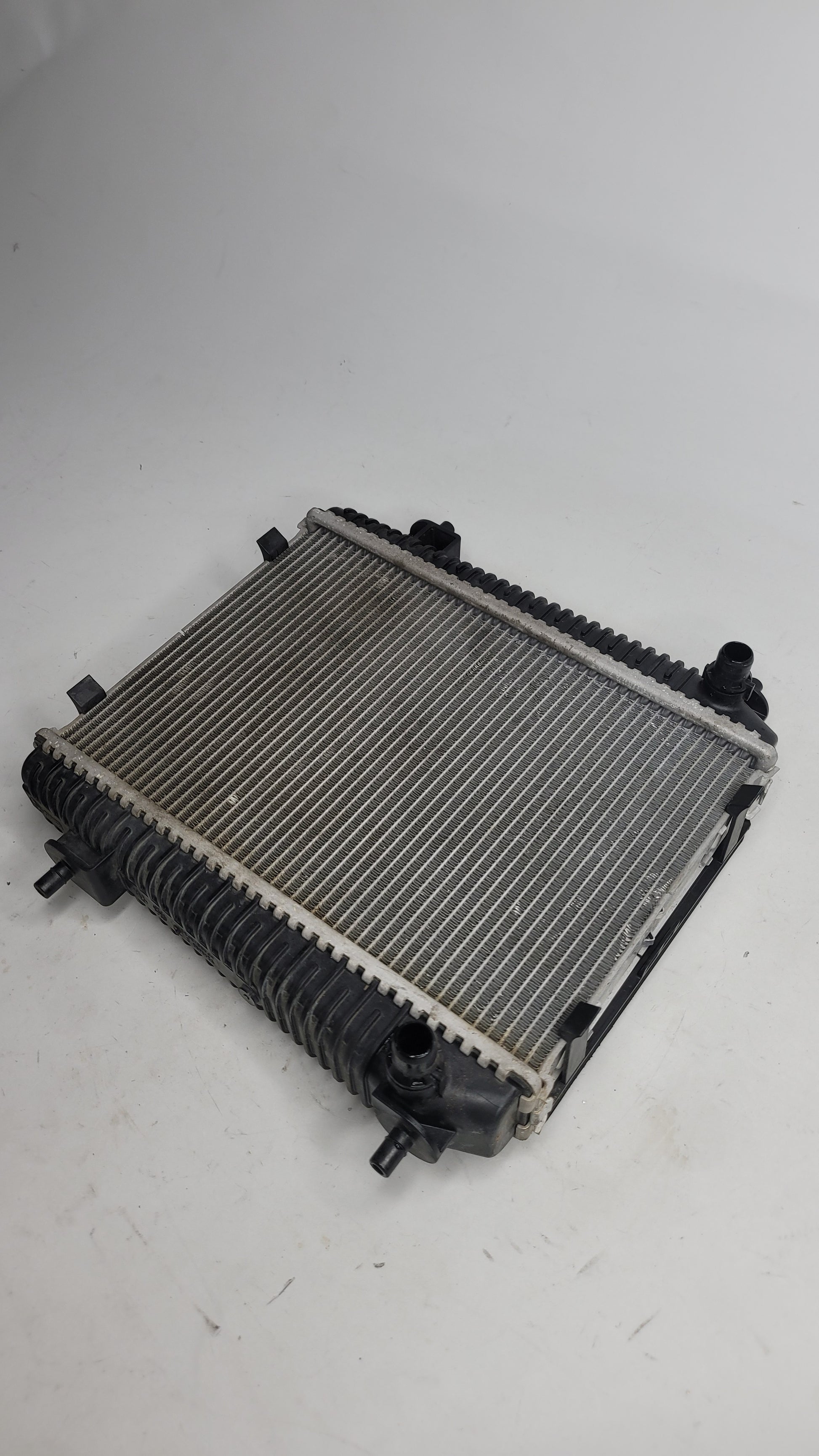 BMW G80 G82 G83 M3 M4 21-24 Front Auxiliary Radiator Coolant Cooler 8095285 - MPerformance.parts