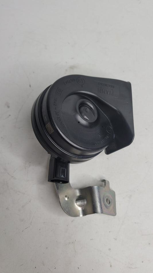 BMW M3 G80 LEFT SIDE LOW NOTE TONE HORN SIGNAL - 7492206 - MPerformance.parts