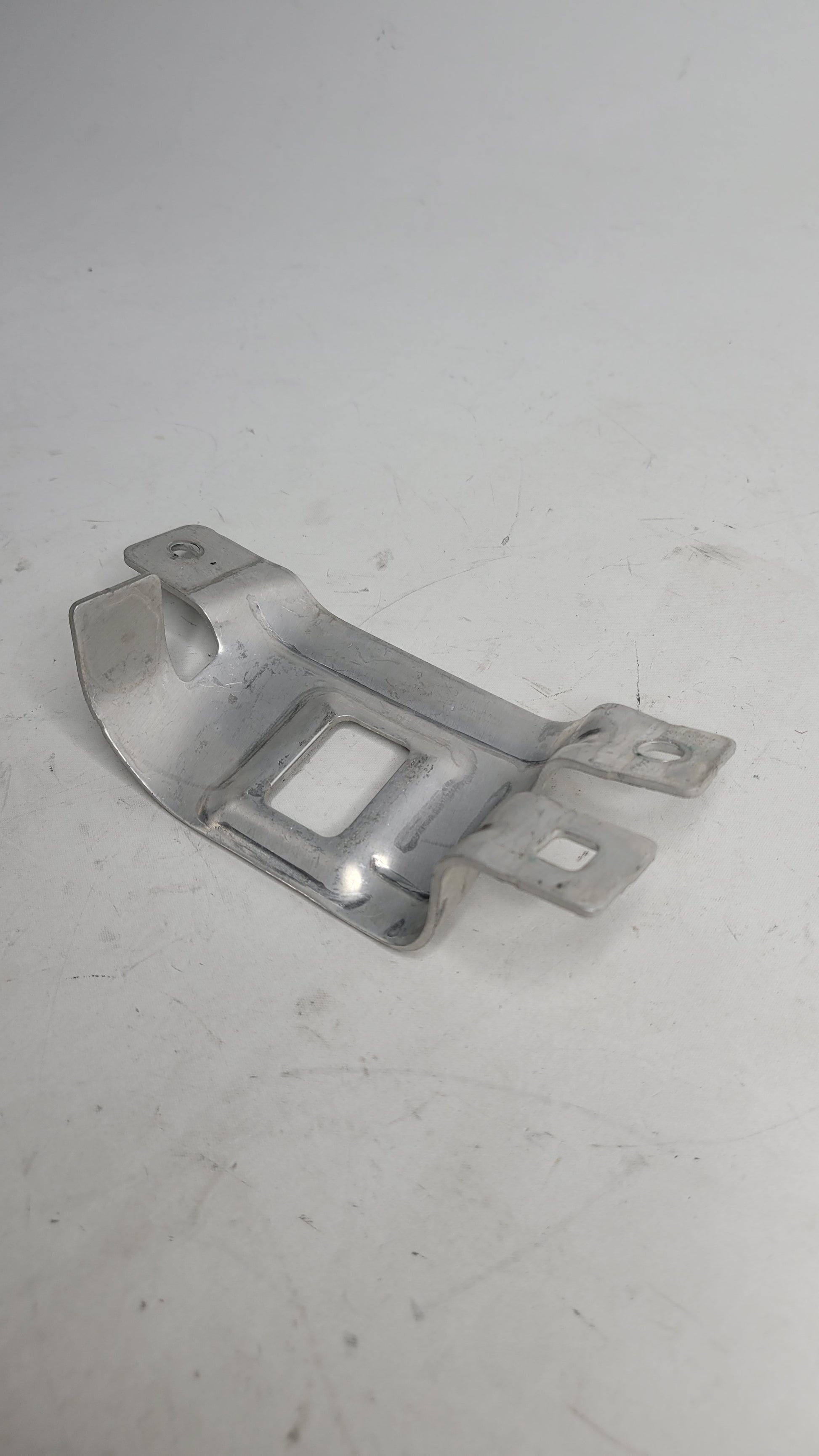 BMW M3 G80 FRONT BUMPER RIGHT MOUNT VERTICAL CONNECTION 7422224 - MPerformance.parts