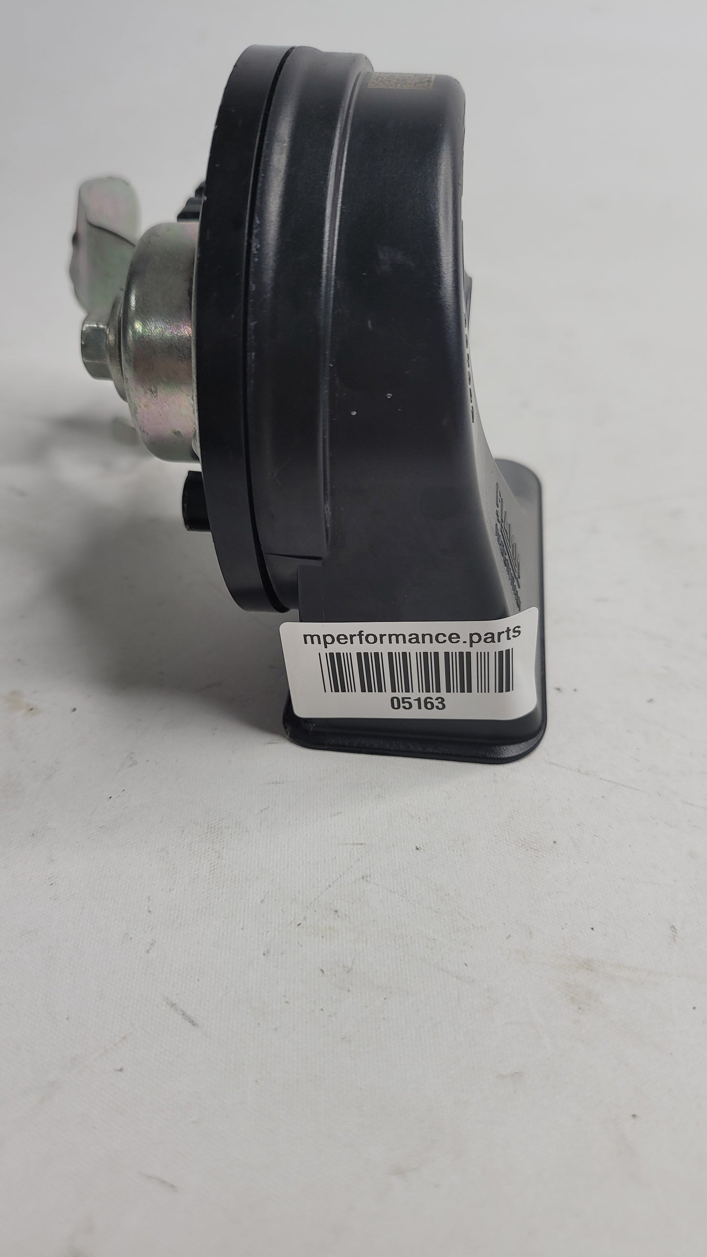 BMW M3 G80 RIGHT SIDE HIGH NOTE TONE HORN SIGNAL - 7492205 - MPerformance.parts