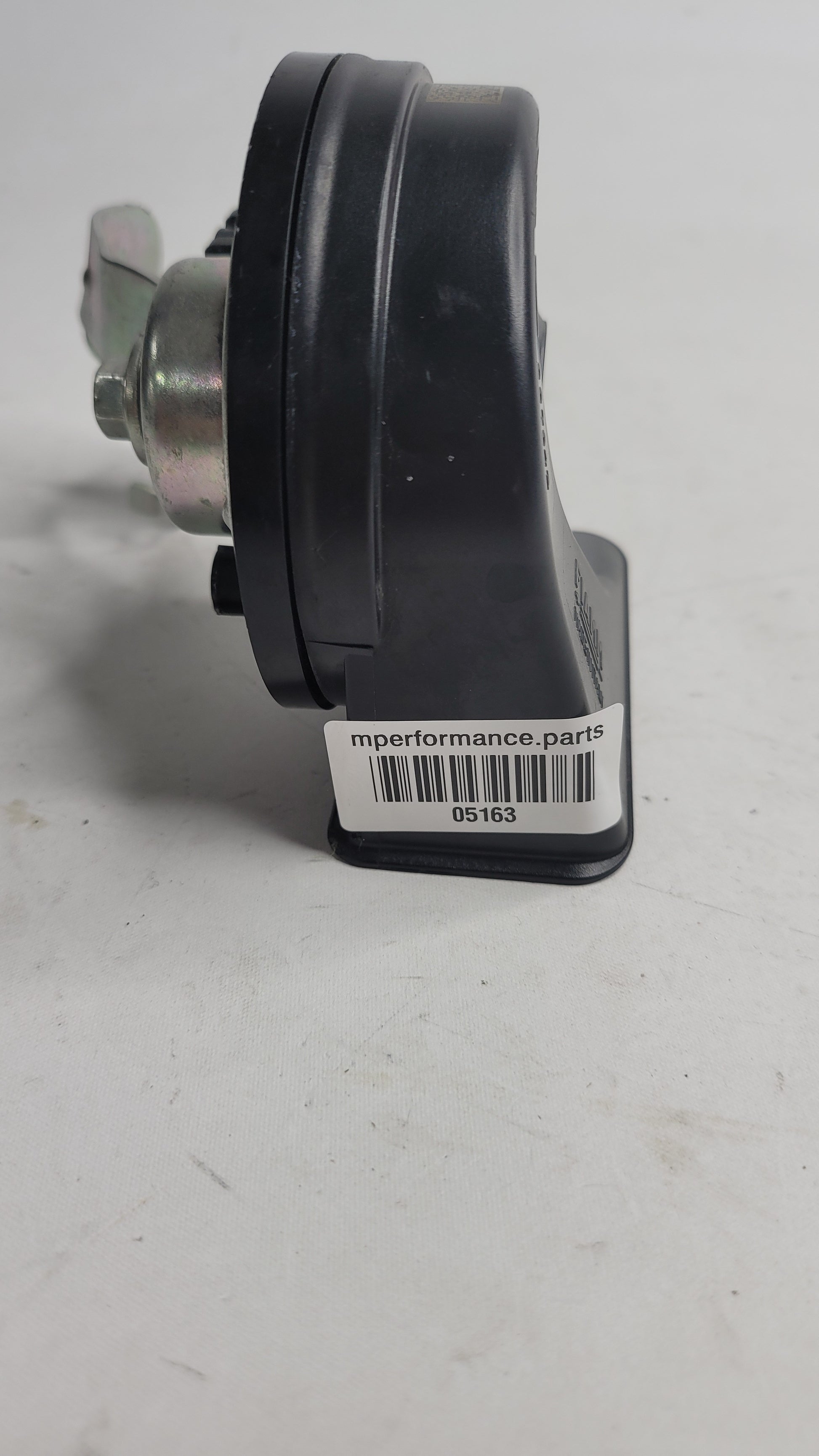 BMW M3 G80 RIGHT SIDE HIGH NOTE TONE HORN SIGNAL - 7492205 - MPerformance.parts