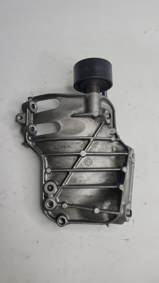 BMW 4 SERIES F82/F83 M4 A/C COMPRESSOR BRACKET 64557585167 - MPerformance.parts
