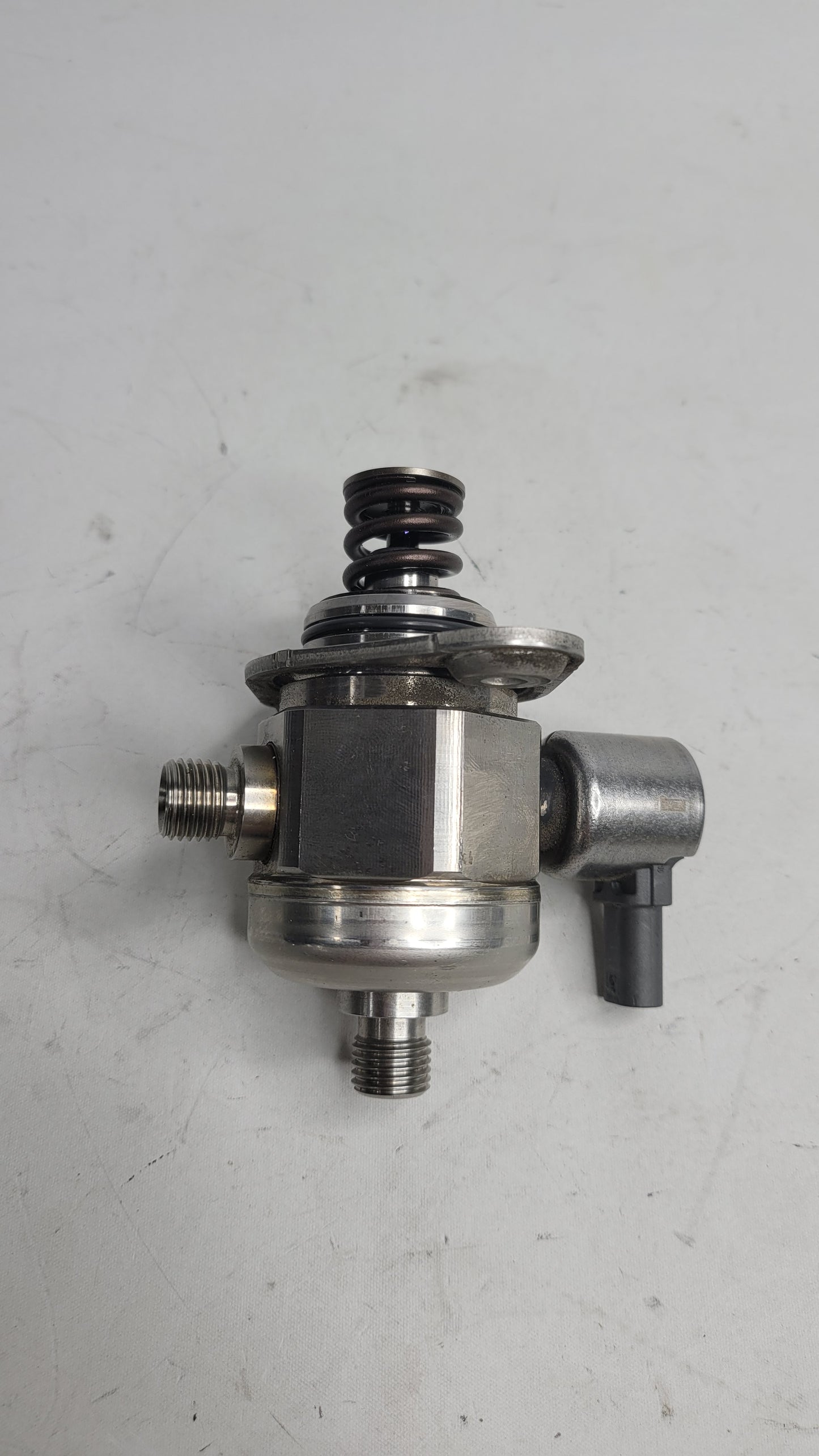 BMW M4 F87 F80 F82 F83 High-Pressure High Pressure Pump 7847204 - MPerformance.parts