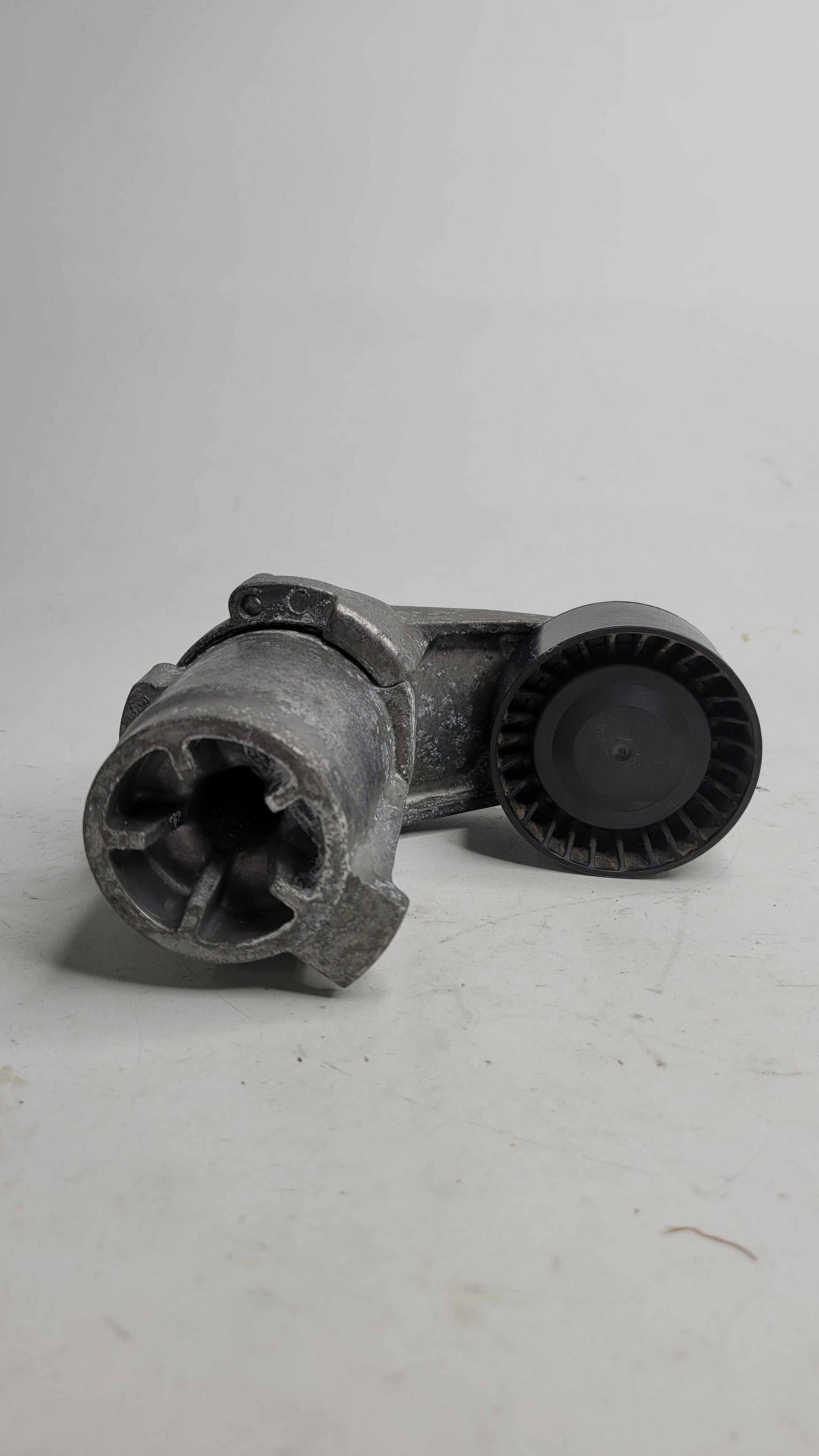 Belt Tension Idle Pulley for BMW 3 4 5 6 7 M2 M3 M4 X3 X4 X5 X6 - 8604266 - MPerformance.parts