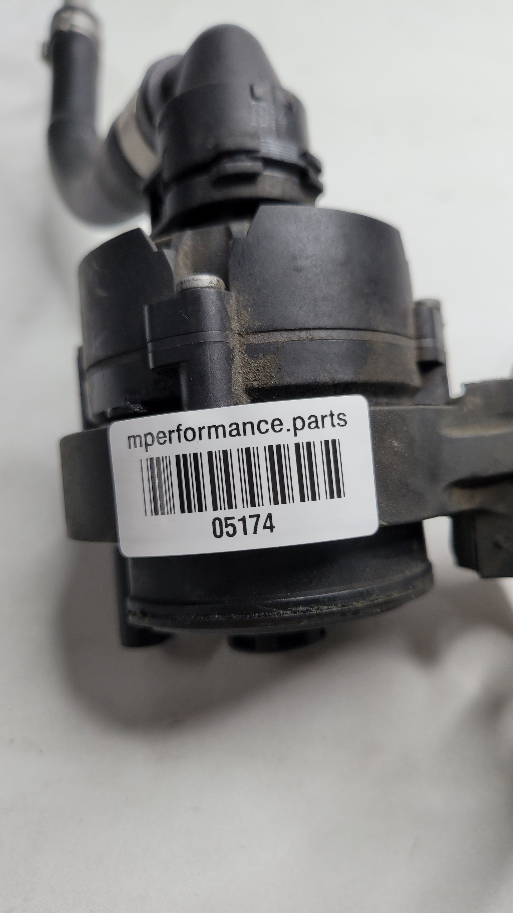 F80 BMW M3 AUXILIARY WATER PUMP 3.0 PETROL 7850568 - MPerformance.parts