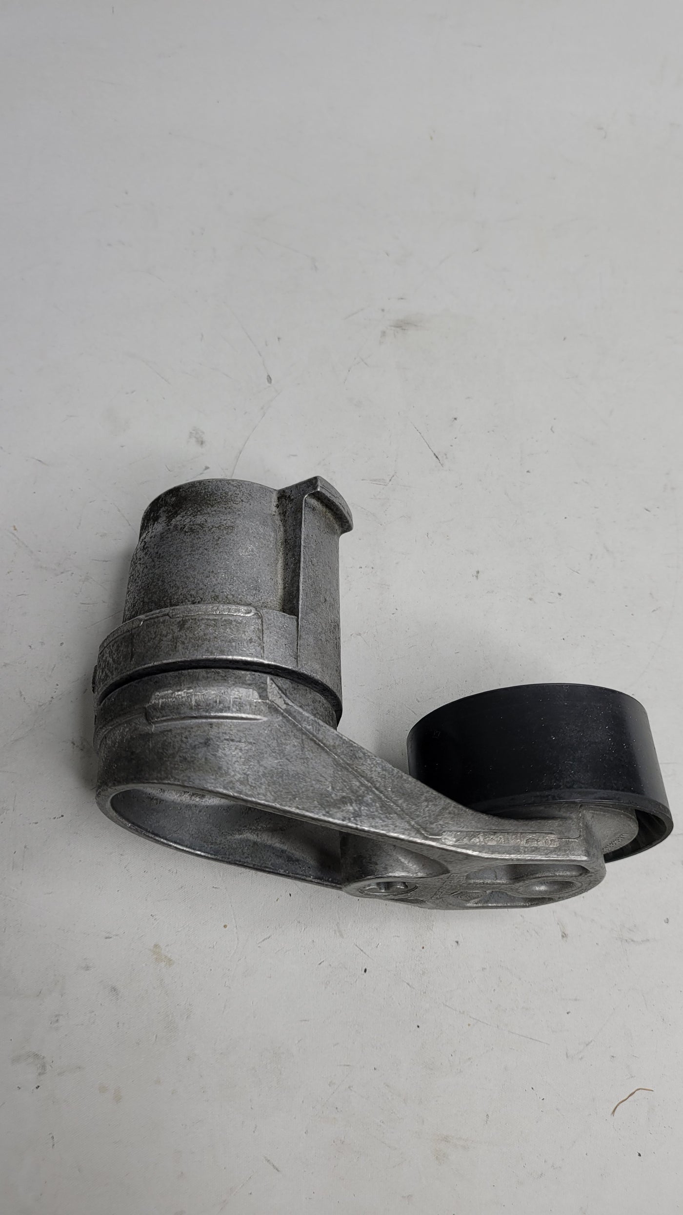 BMW M3 F80 S55 Engine Drive Belt Tensioner 8604266 - MPerformance.parts