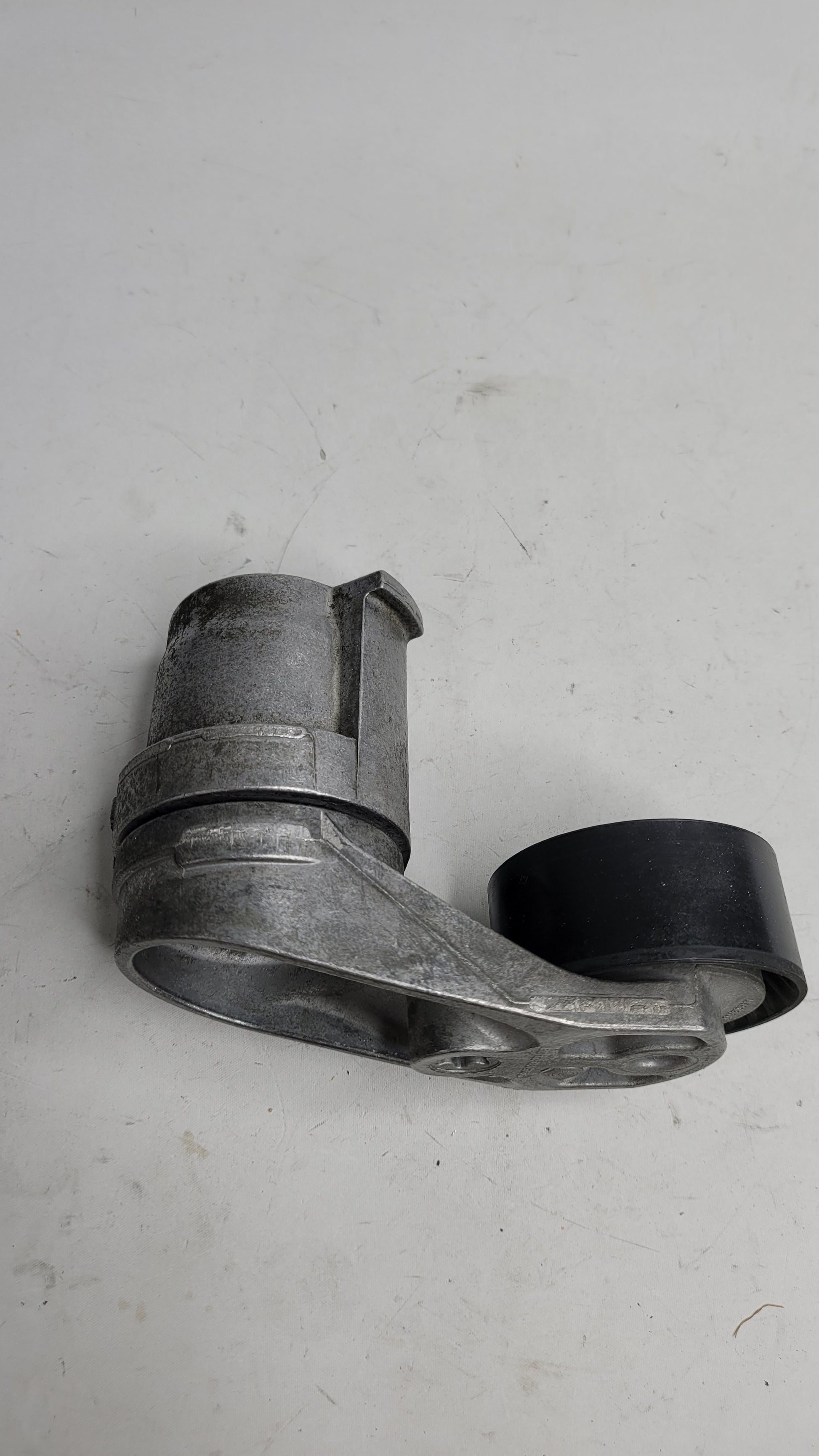 BMW M3 F80 S55 Engine Drive Belt Tensioner 8604266 - MPerformance.parts