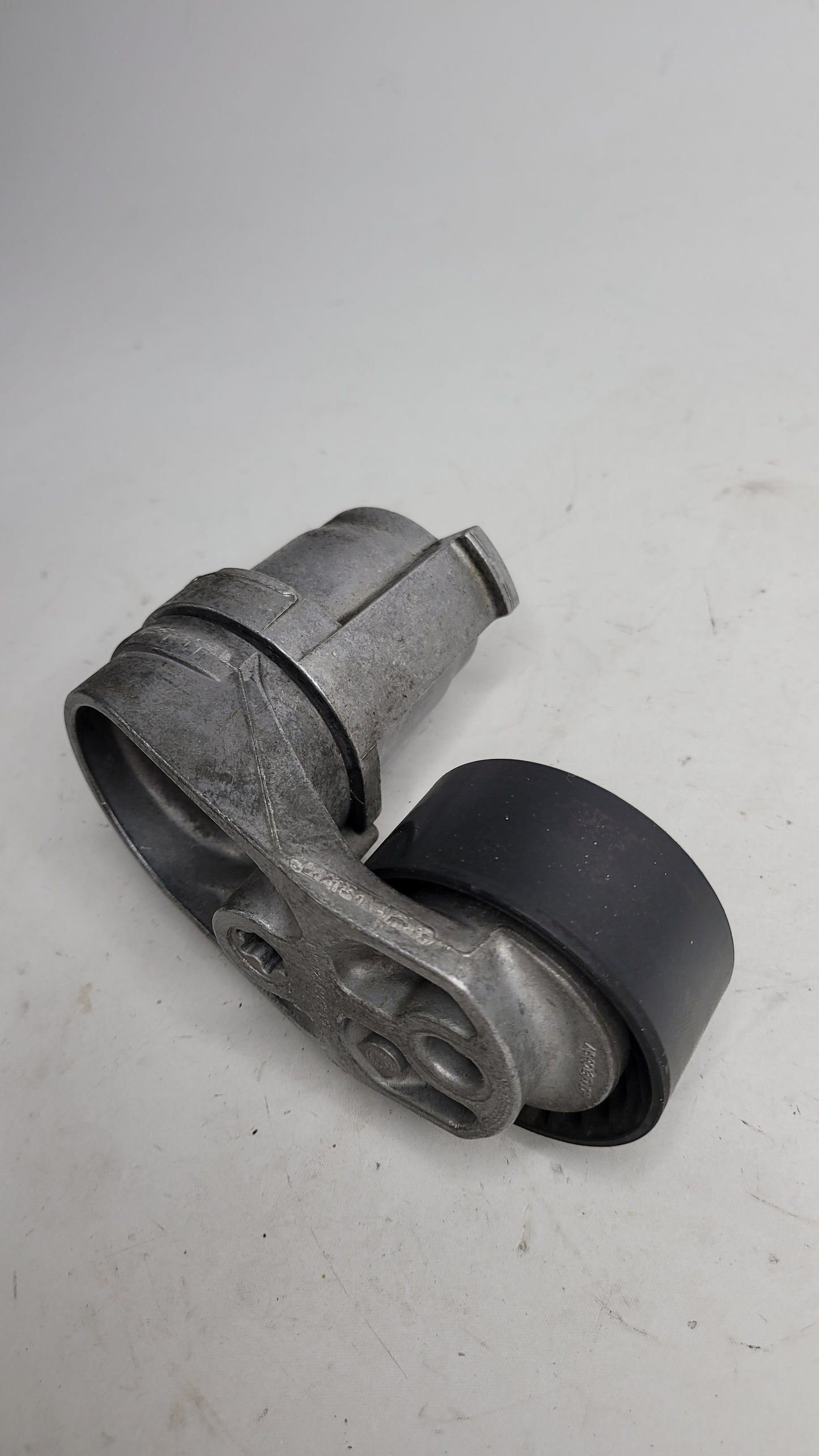 BMW M3 F80 S55 Engine Drive Belt Tensioner 8604266 - MPerformance.parts