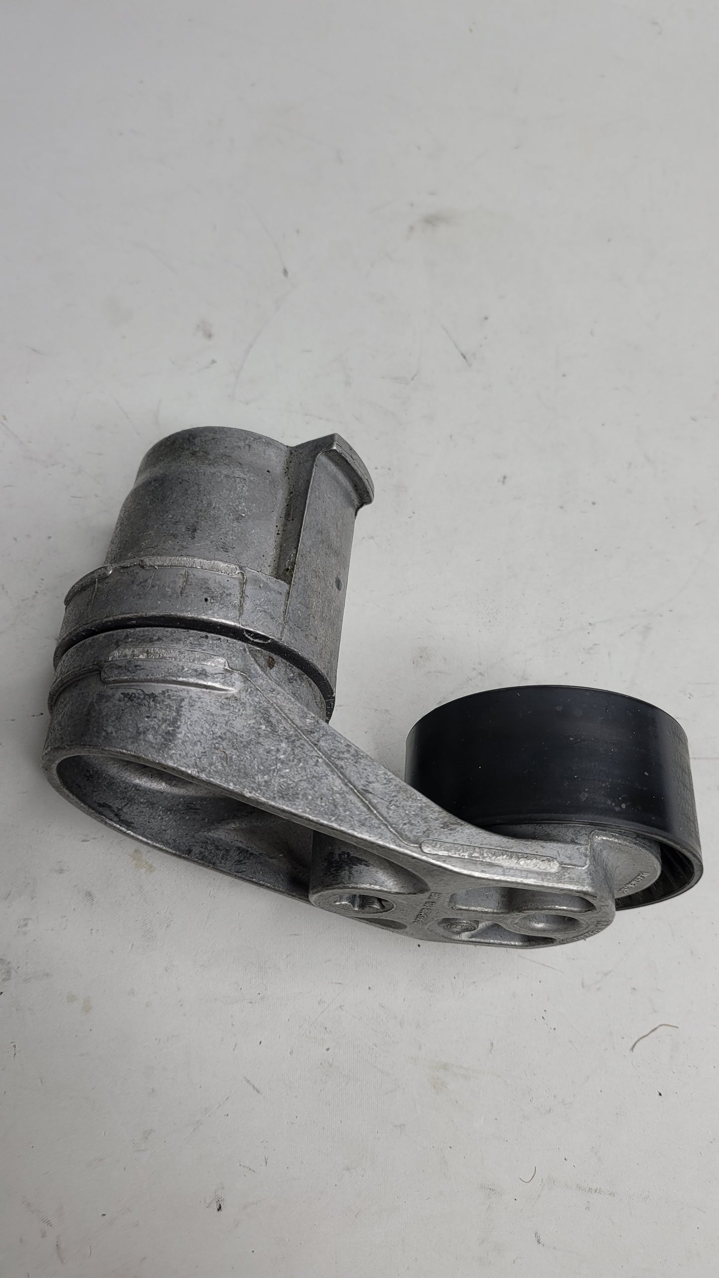 BMW M3 F80 S55 Engine Drive Belt Tensioner 8604266 - MPerformance.parts