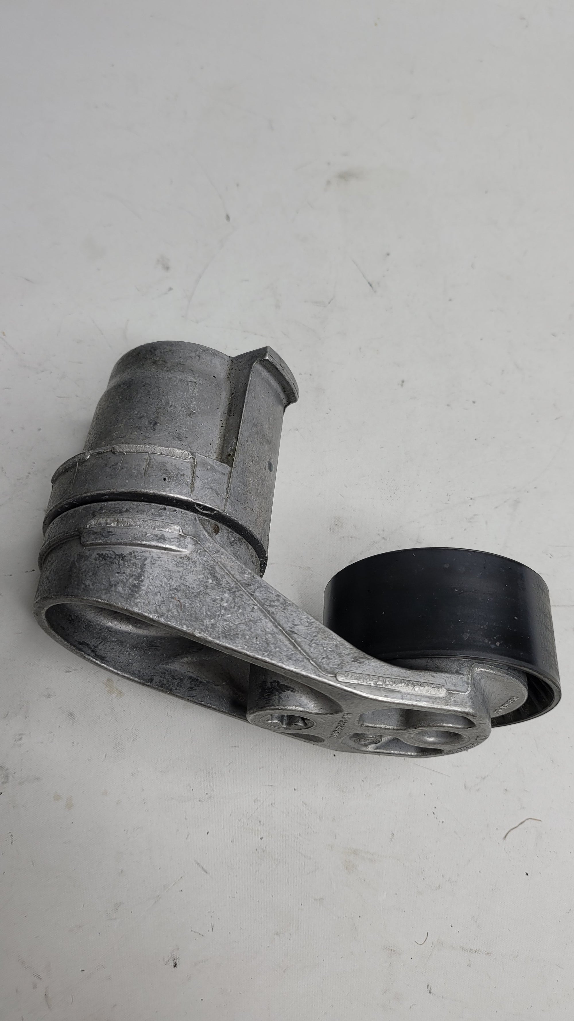 BMW M3 F80 S55 Engine Drive Belt Tensioner 8604266 - MPerformance.parts
