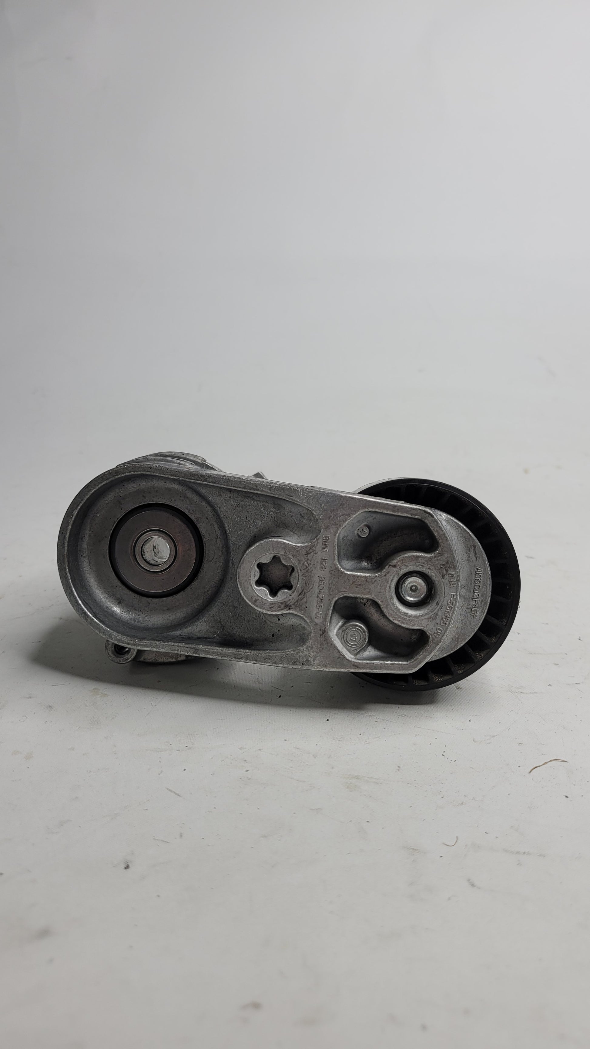 BMW M3 F80 S55 Engine Drive Belt Tensioner 8604266 - MPerformance.parts
