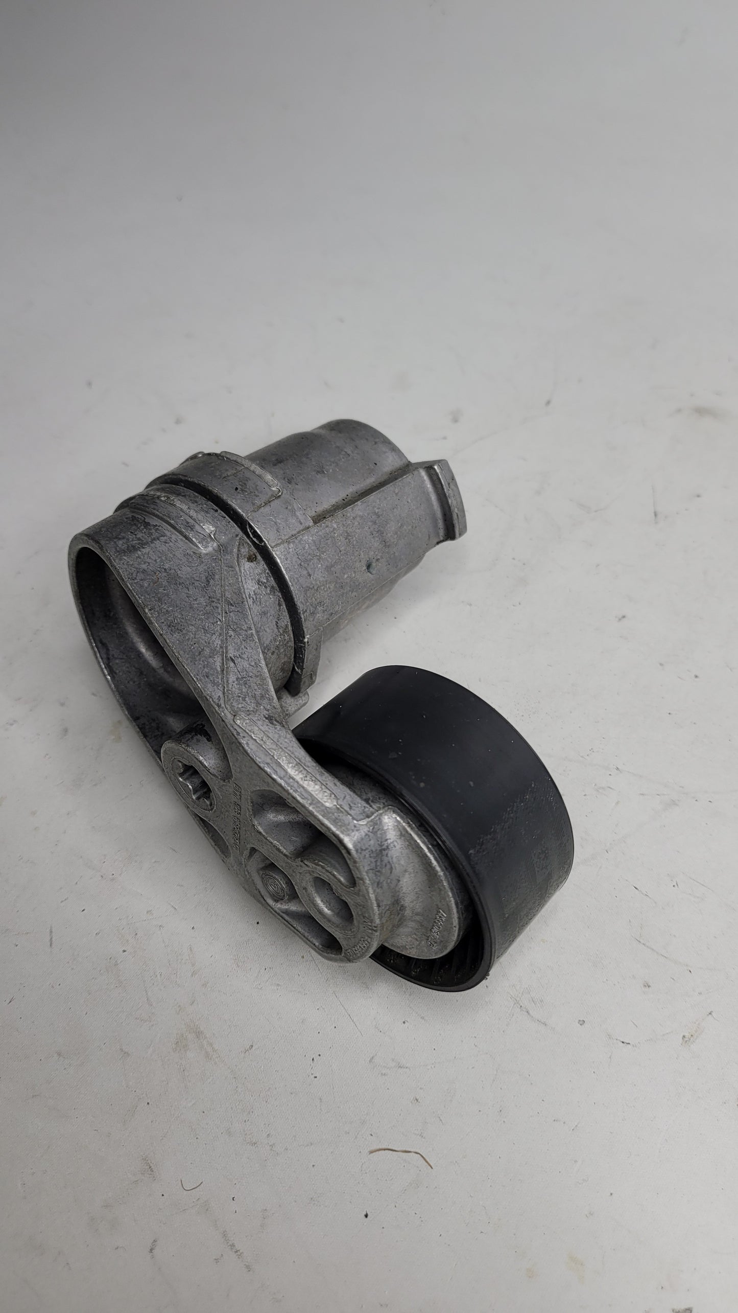 BMW M3 F80 S55 Engine Drive Belt Tensioner 8604266 - MPerformance.parts