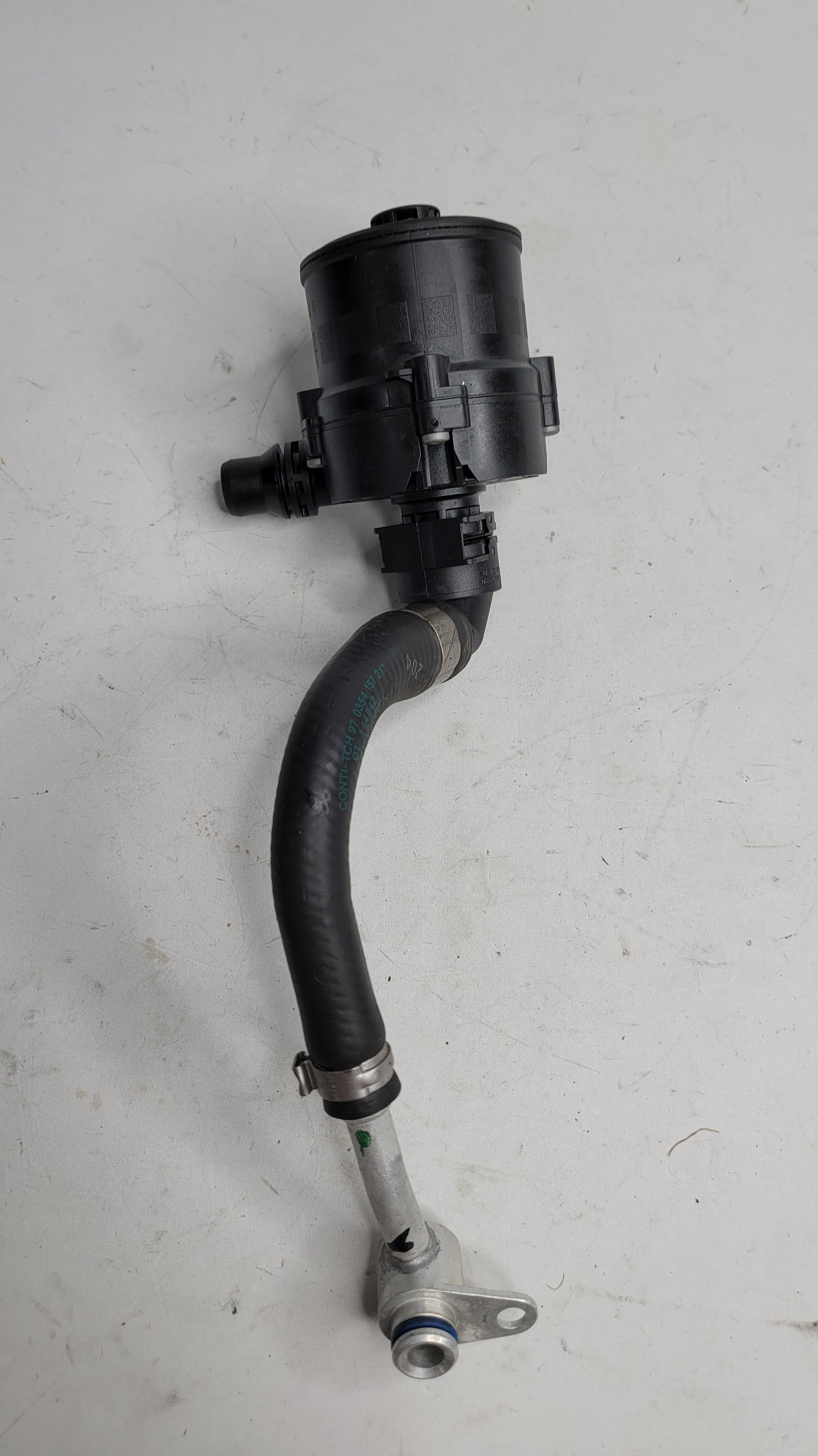 F80 BMW M3 AUXILIARY WATER PUMP 3.0 PETROL 7850568 - MPerformance.parts