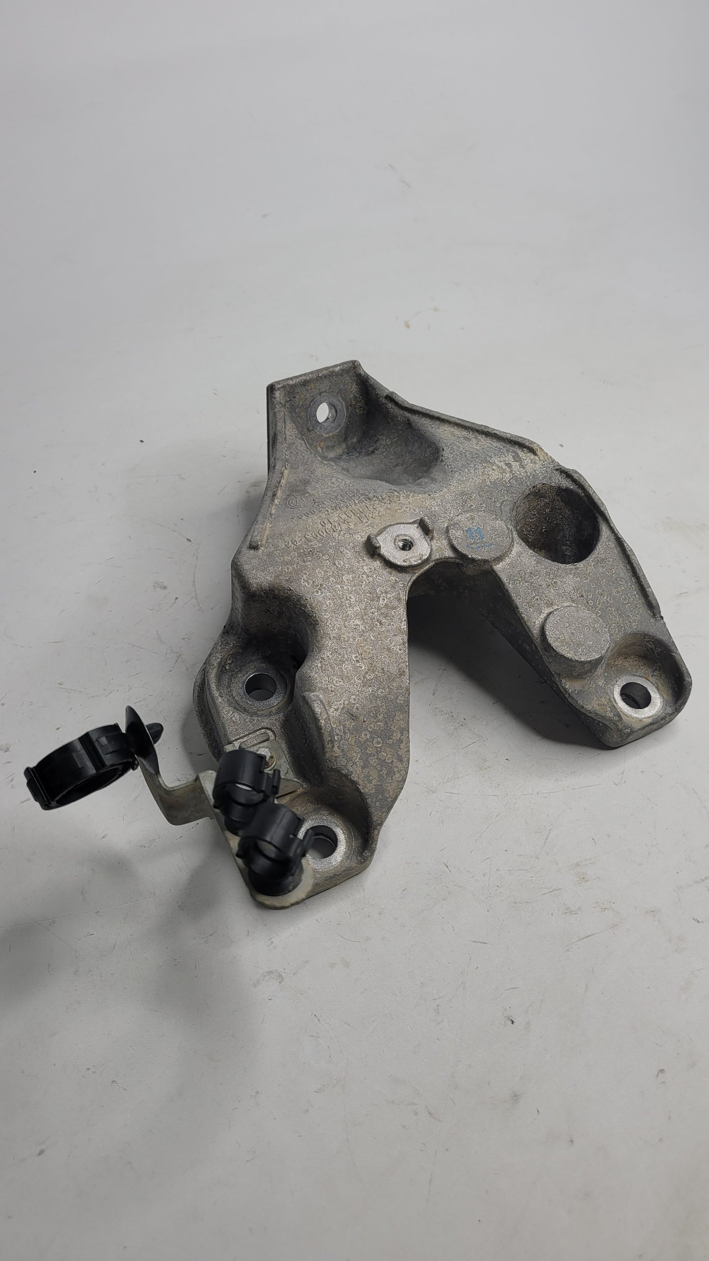 6789093 BMW S55 B30A M3 F80 M4 F82 F83 135i 335i 435i F-Series Motor Holder Front L - MPerformance.parts