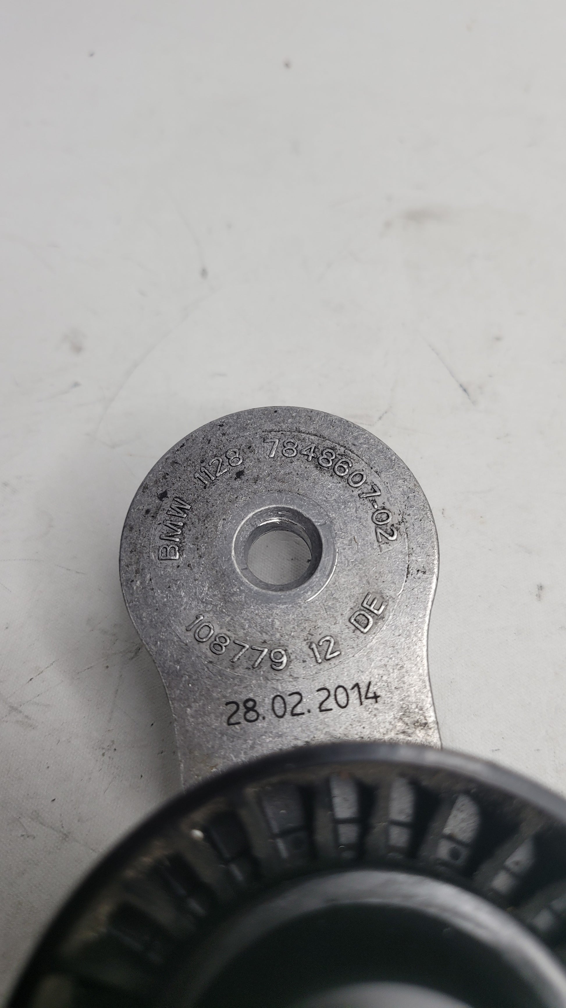 BMW 7848607 Deflection Pulley 7848607 02 - MPerformance.parts