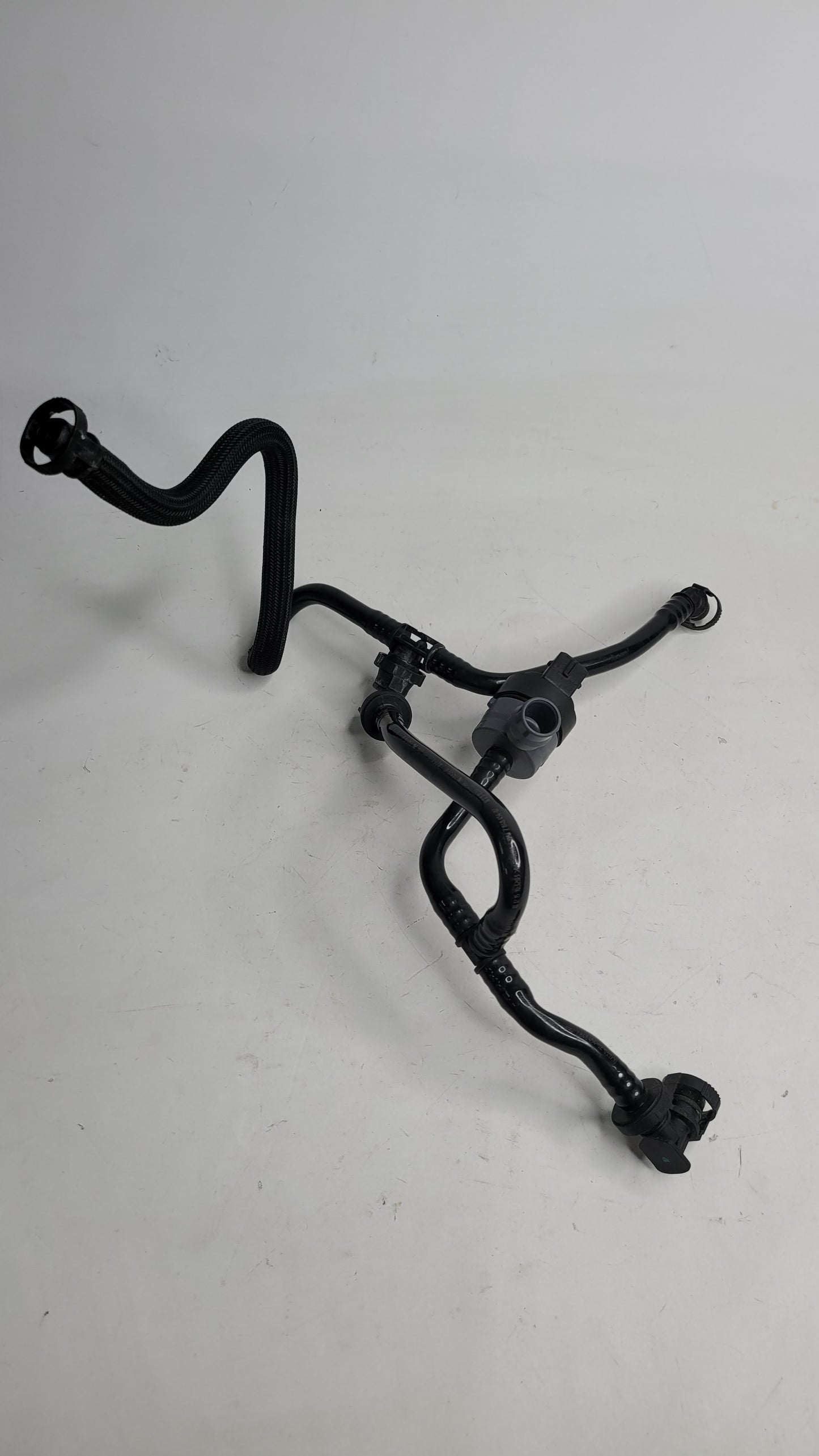 BMW F82 M4 F87 F80 F83 Fuel Tank Breather Valve With Line 7636149 - MPerformance.parts