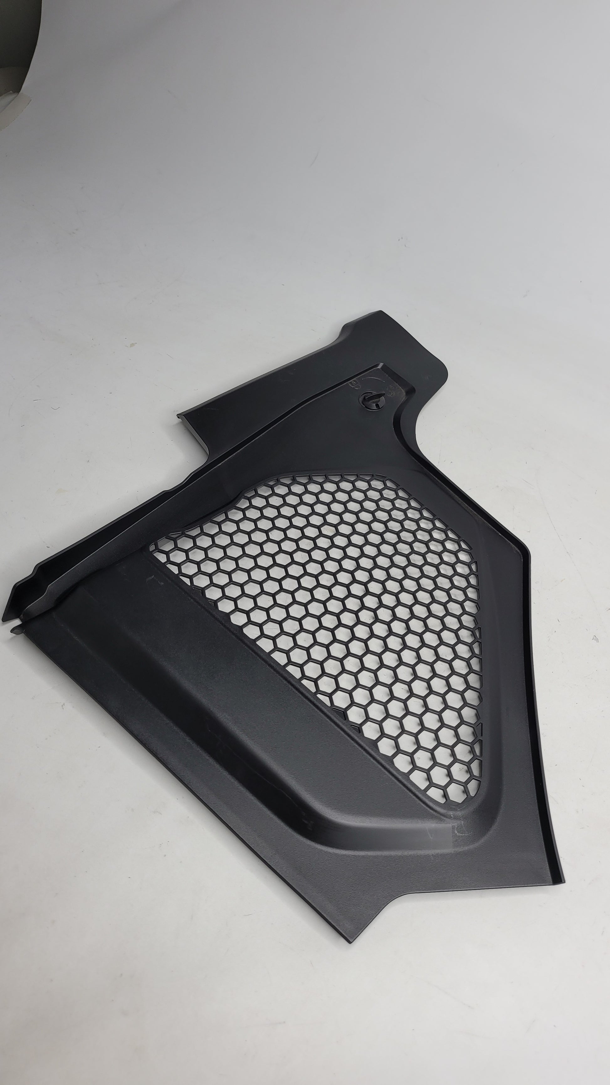 BMW M3 M4 G80 G82 G83 SCUTTLE COVER PANEL TRIM COVER PART 3 RIGHT 8074671 - MPerformance.parts