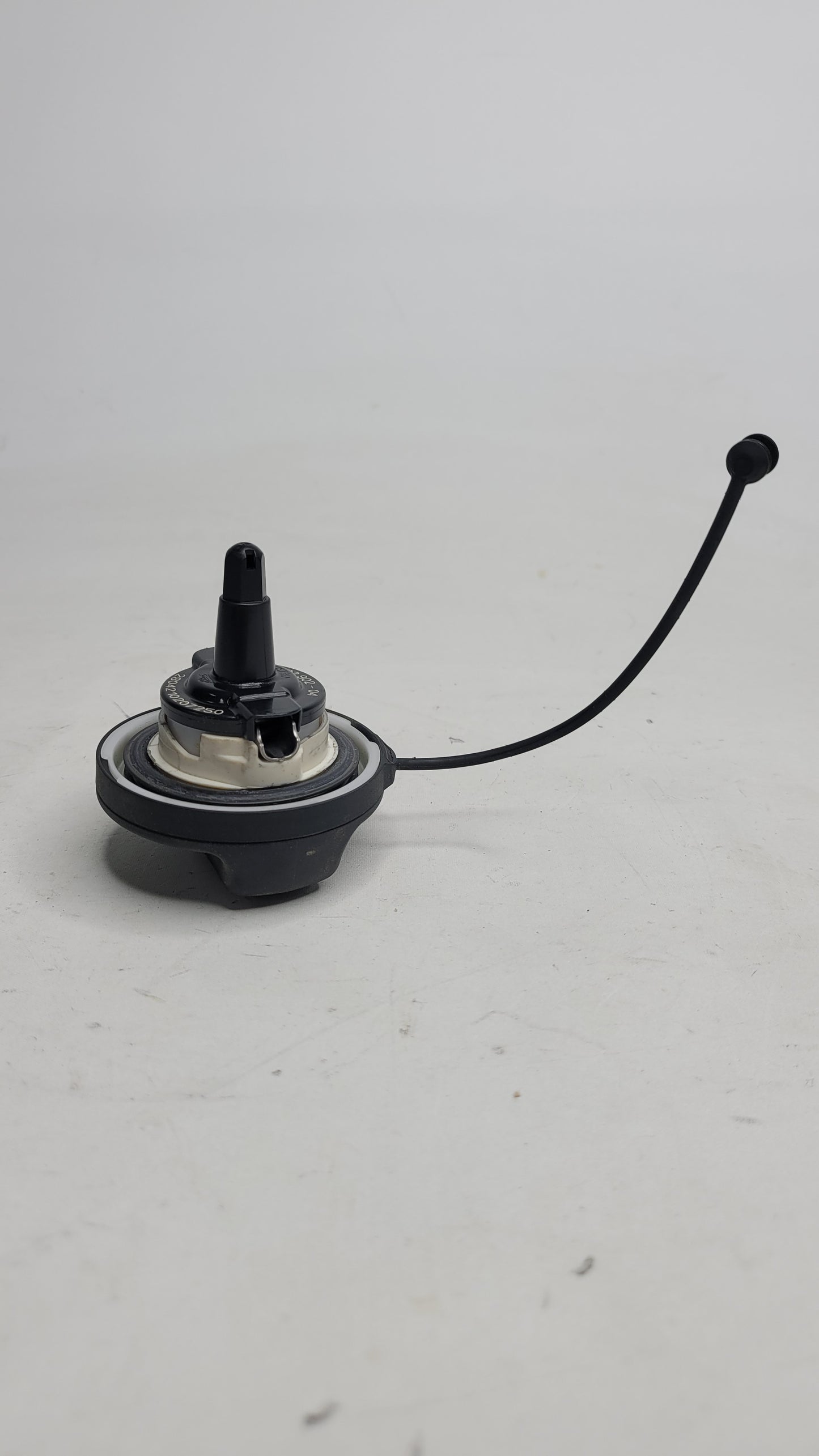 BMW M3 fuel cap Competition G80 7482902 - MPerformance.parts