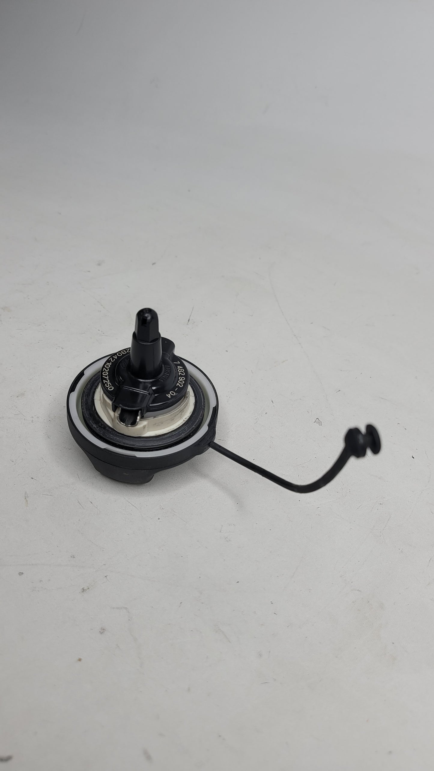 BMW M3 fuel cap Competition G80 7482902 - MPerformance.parts