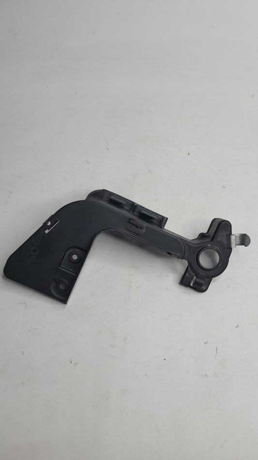 BMW F80 F82 F83 F87 M2 M3 M4 OEM S55 AIR Intake Mount Bracket 7848491 - MPerformance.parts