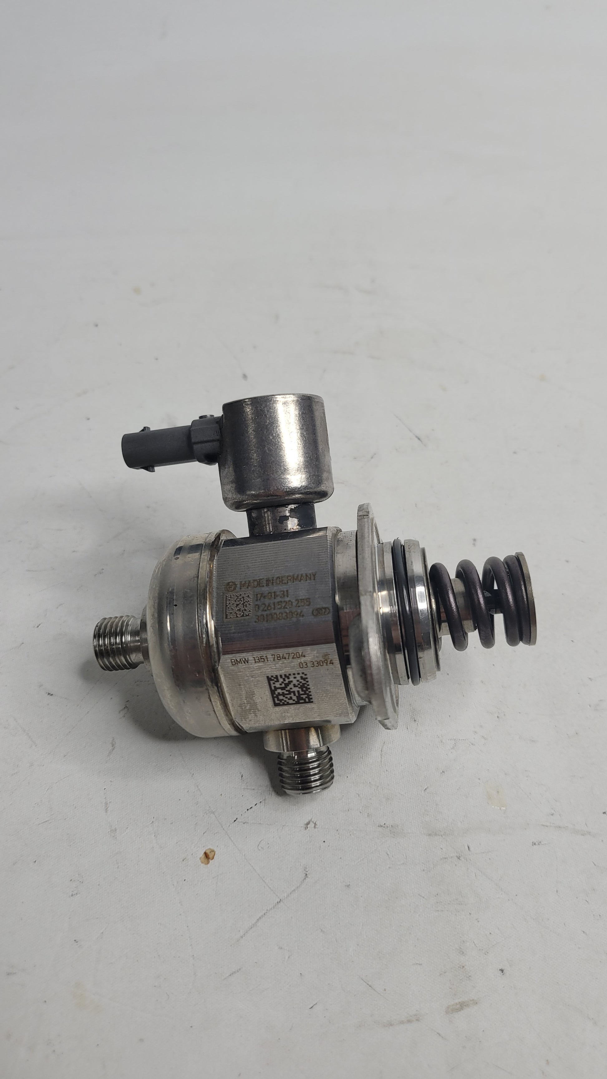 BMW F82 M4 F87 F80 F83 High-Pressure High Pressure Pump 7847204 - MPerformance.parts