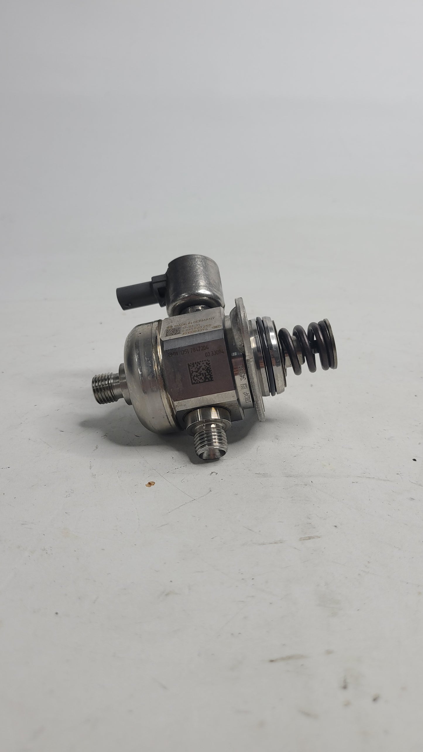 BMW F82 M4 F87 F80 F83 High-Pressure High Pressure Pump 7847204 - MPerformance.parts