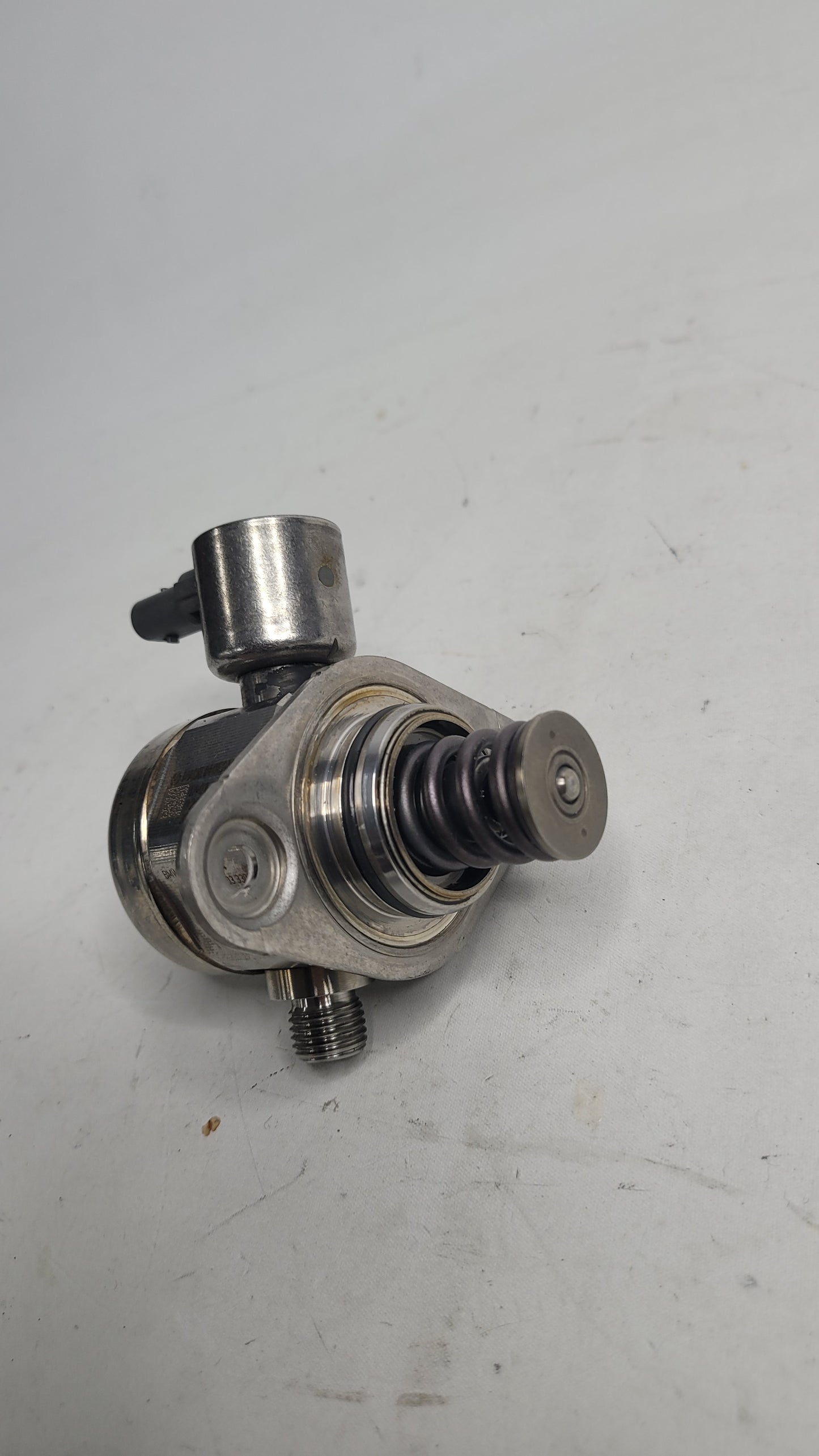 BMW F82 M4 F87 F80 F83 High-Pressure High Pressure Pump 7847204 - MPerformance.parts