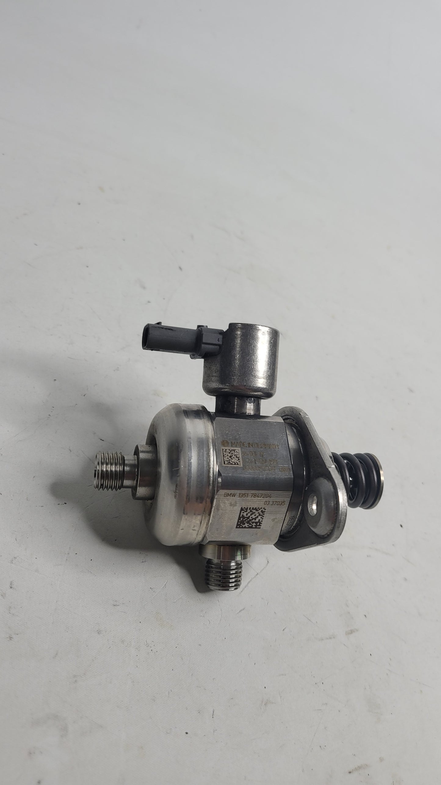 BMW F82 M4 F87 F80 F83 High-Pressure High Pressure Pump 7847204 - MPerformance.parts