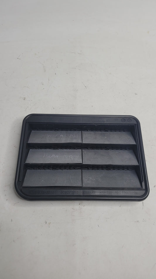 BMW M3 G80 REAR LEFT SIDE AIR PRESSURE VENT GRILLE OEM 6422917694 - MPerformance.parts