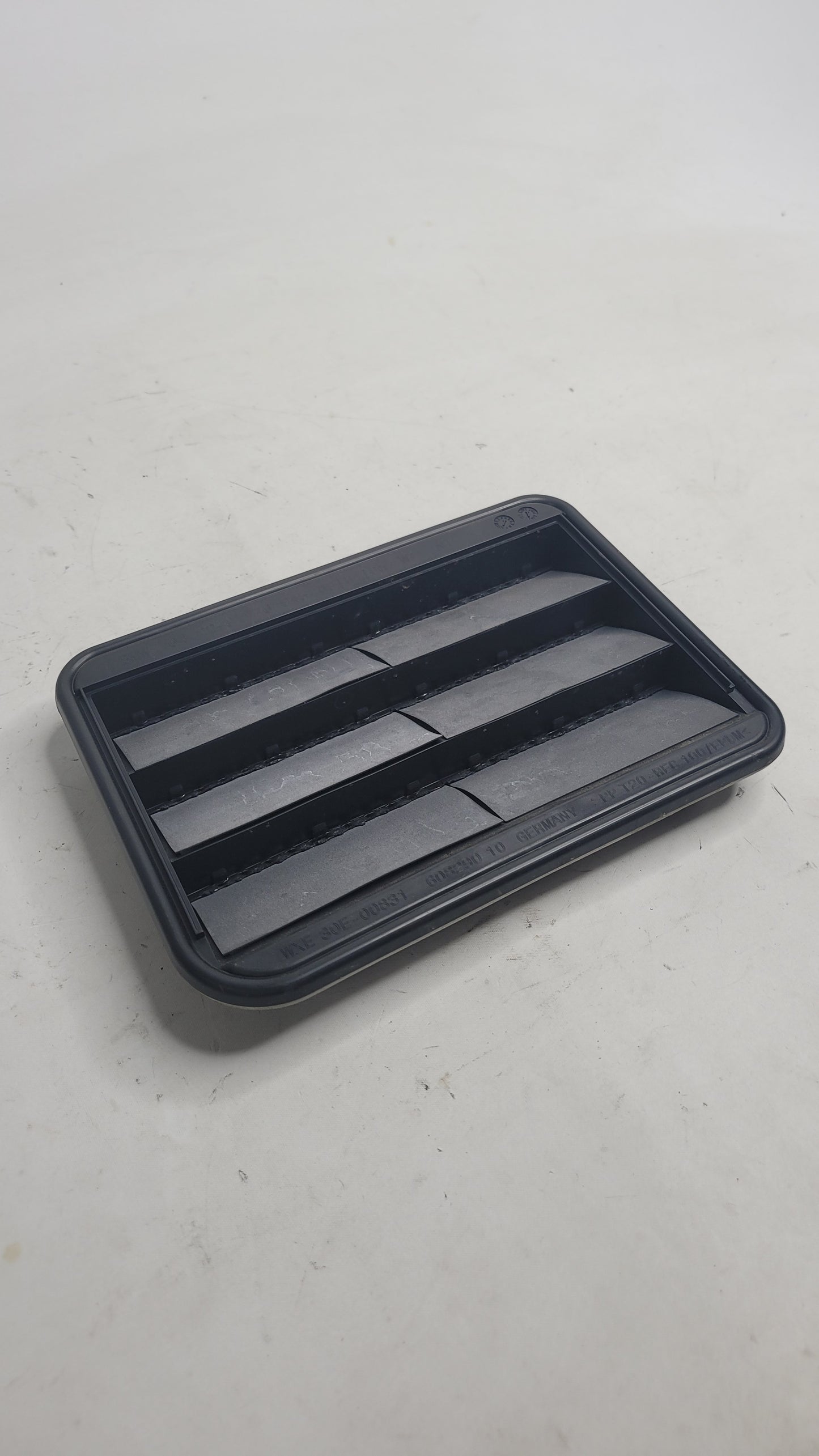 BMW M3 G80 REAR LEFT SIDE AIR PRESSURE VENT GRILLE OEM 6422917694 - MPerformance.parts