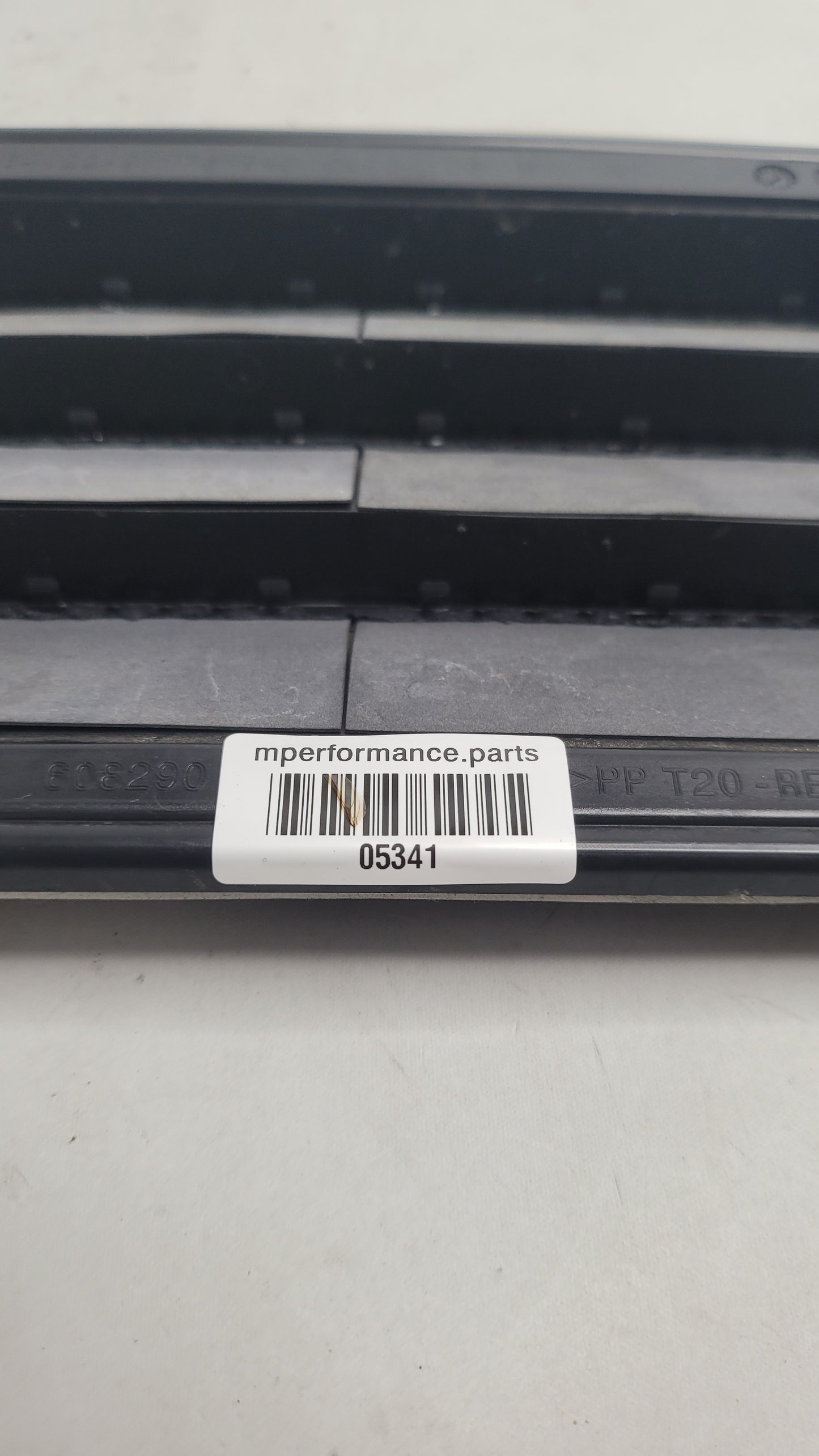 BMW M3 G80 REAR LEFT SIDE AIR PRESSURE VENT GRILLE OEM 6422917694 - MPerformance.parts