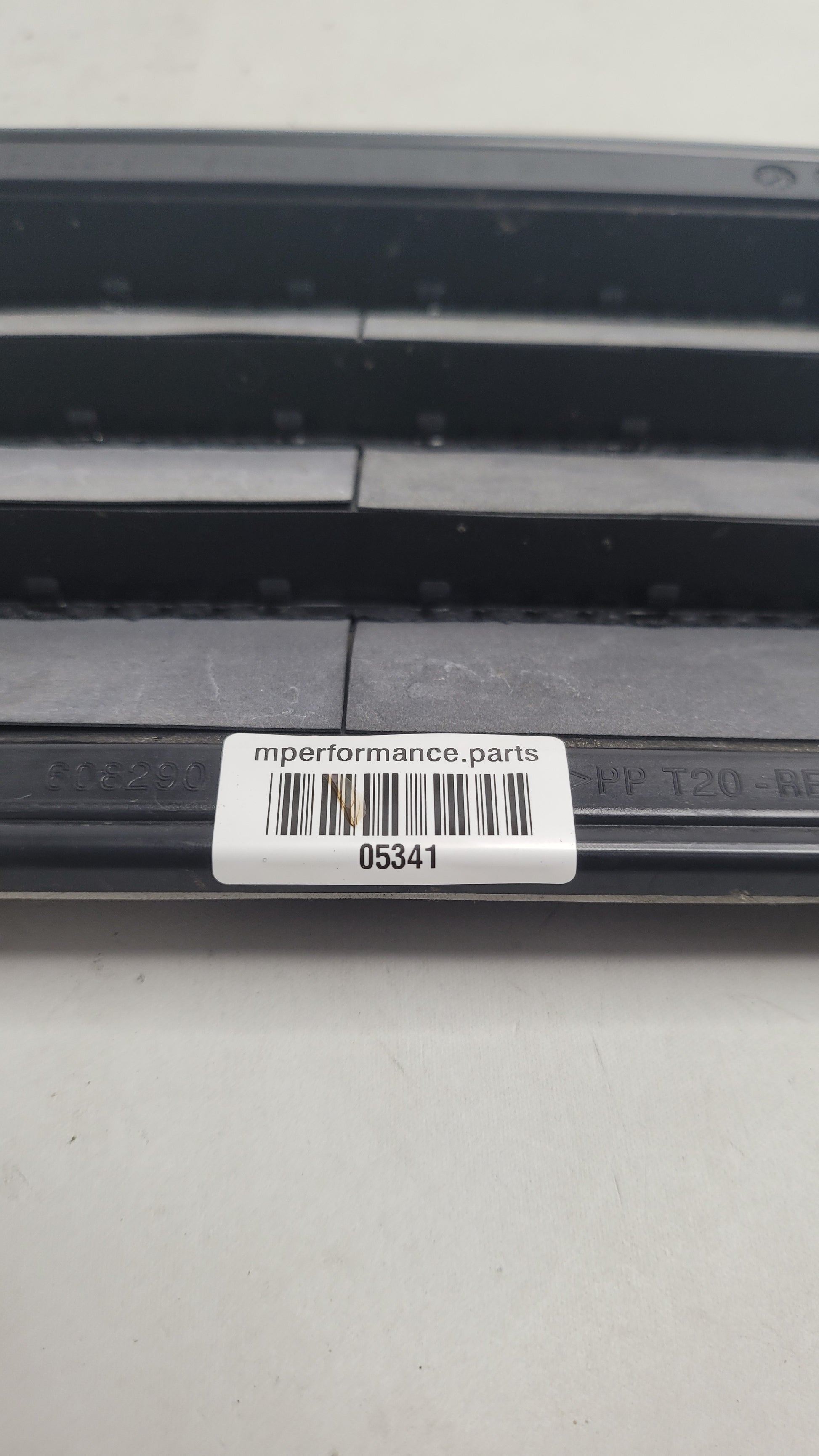 BMW M3 G80 REAR LEFT SIDE AIR PRESSURE VENT GRILLE OEM 6422917694 - MPerformance.parts