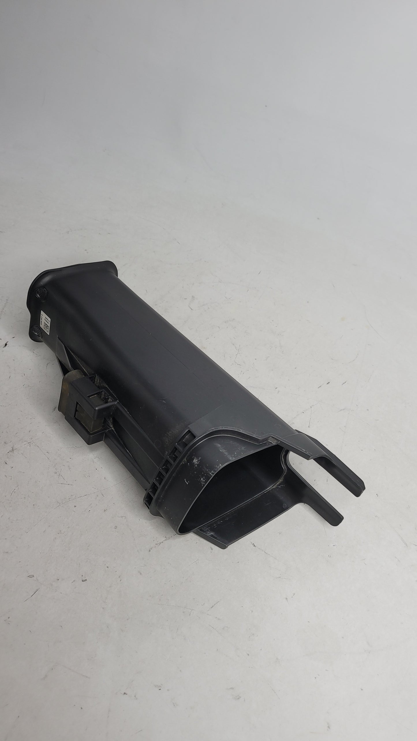 BMW M3 M4 G80 G82 G83 LEFT SIDE AIR INTAKE DUCT 8095803 - MPerformance.parts