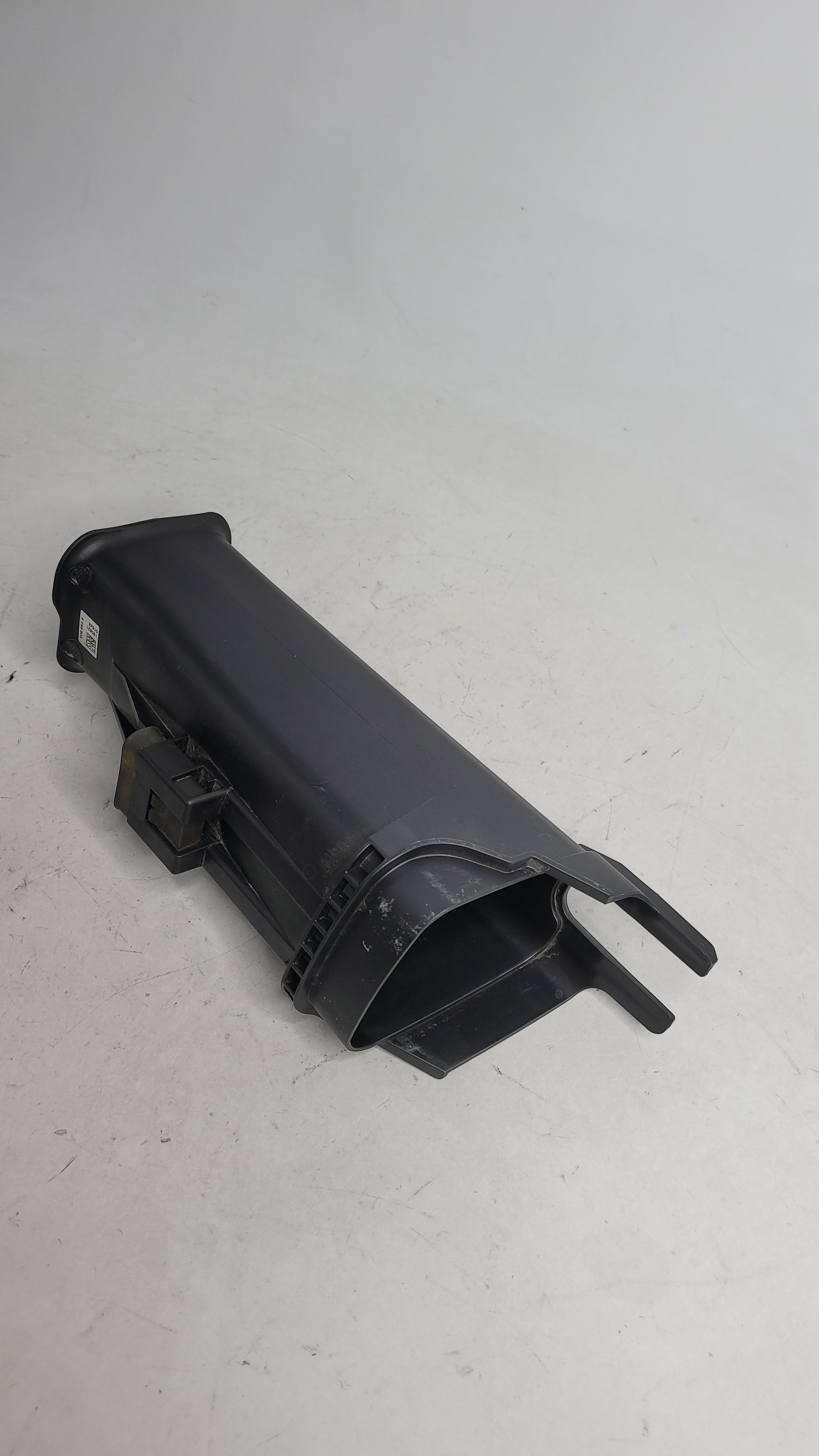 BMW M3 M4 G80 G82 G83 LEFT SIDE AIR INTAKE DUCT 8095803 - MPerformance.parts