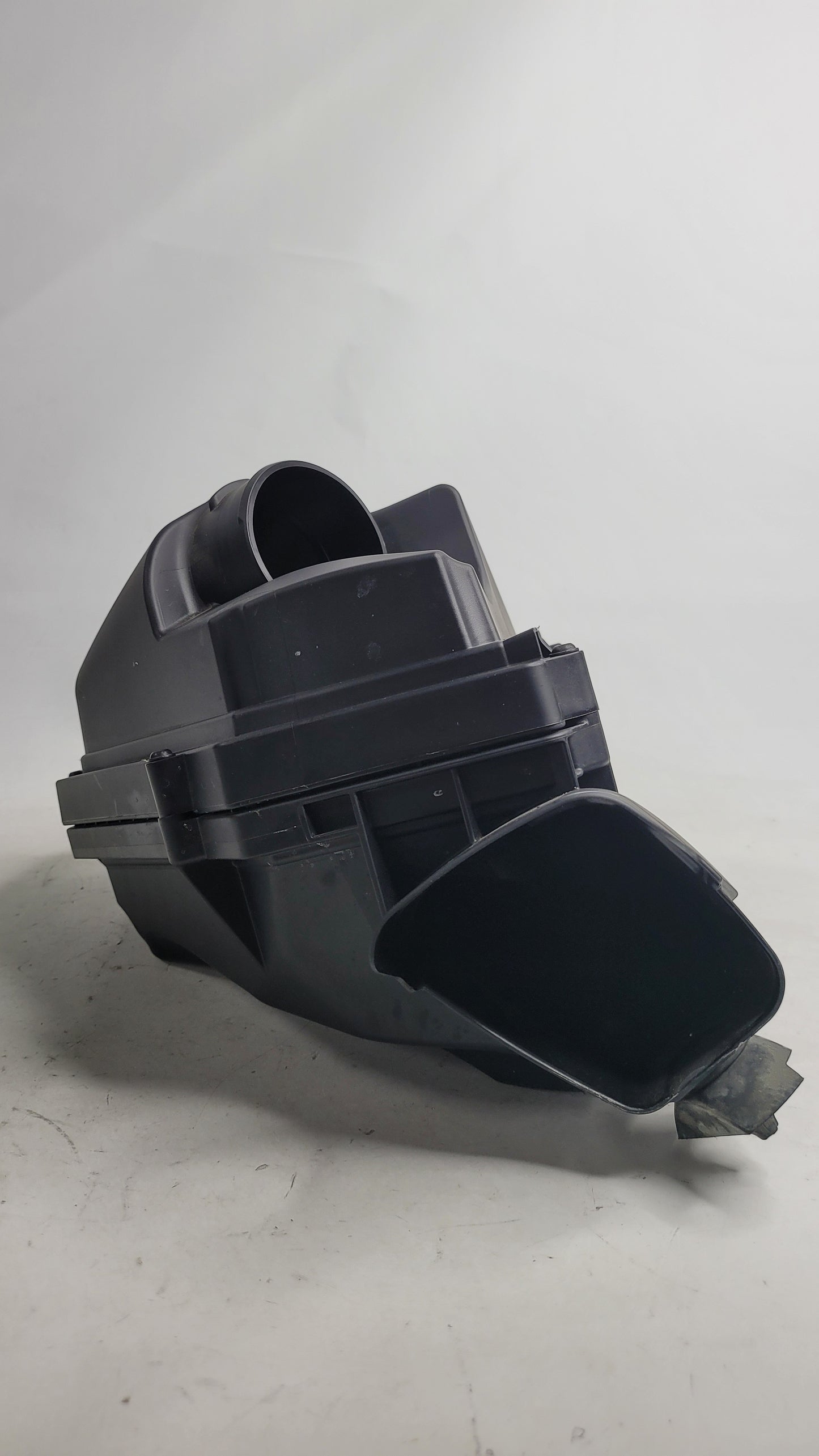 BMW M3 M4 G80 G82 G83 RIGHT DRIVER SIDE AIR BOX FILTER 8095804 - MPerformance.parts