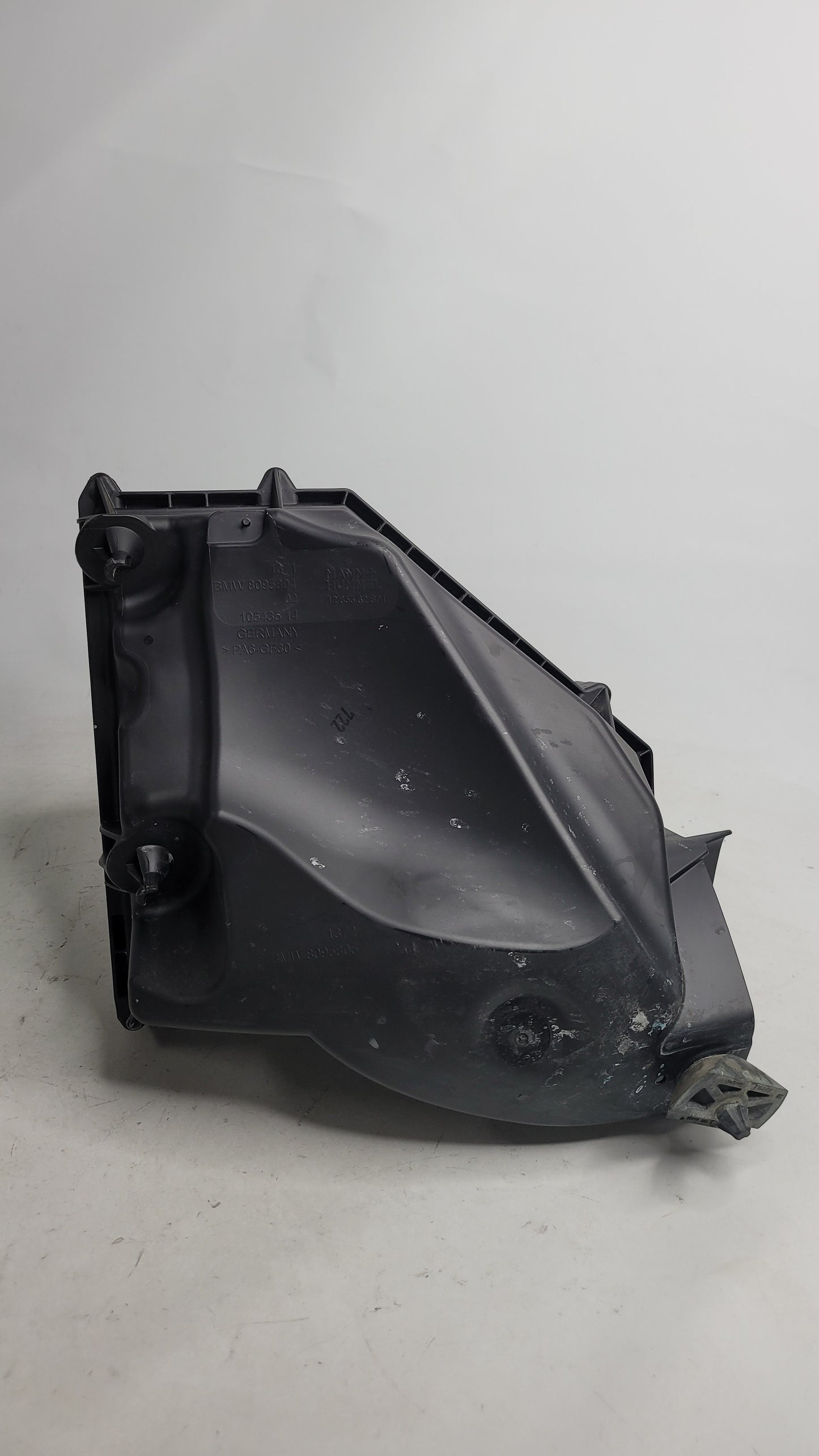 BMW M3 M4 G80 G82 G83 RIGHT DRIVER SIDE AIR BOX FILTER 8095804 - MPerformance.parts