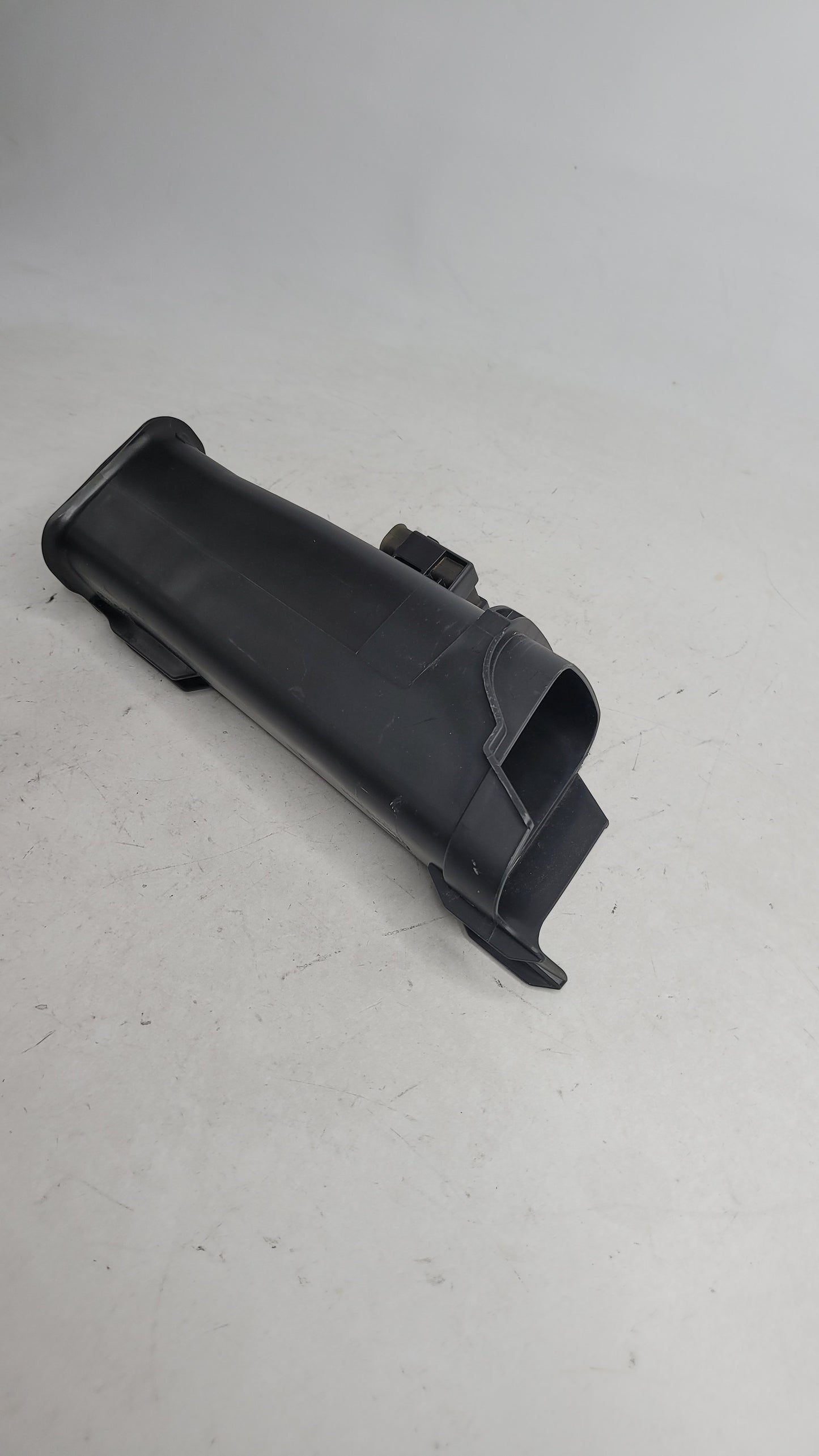 BMW M3 Front Intake Channel Tube 8095802 - MPerformance.parts