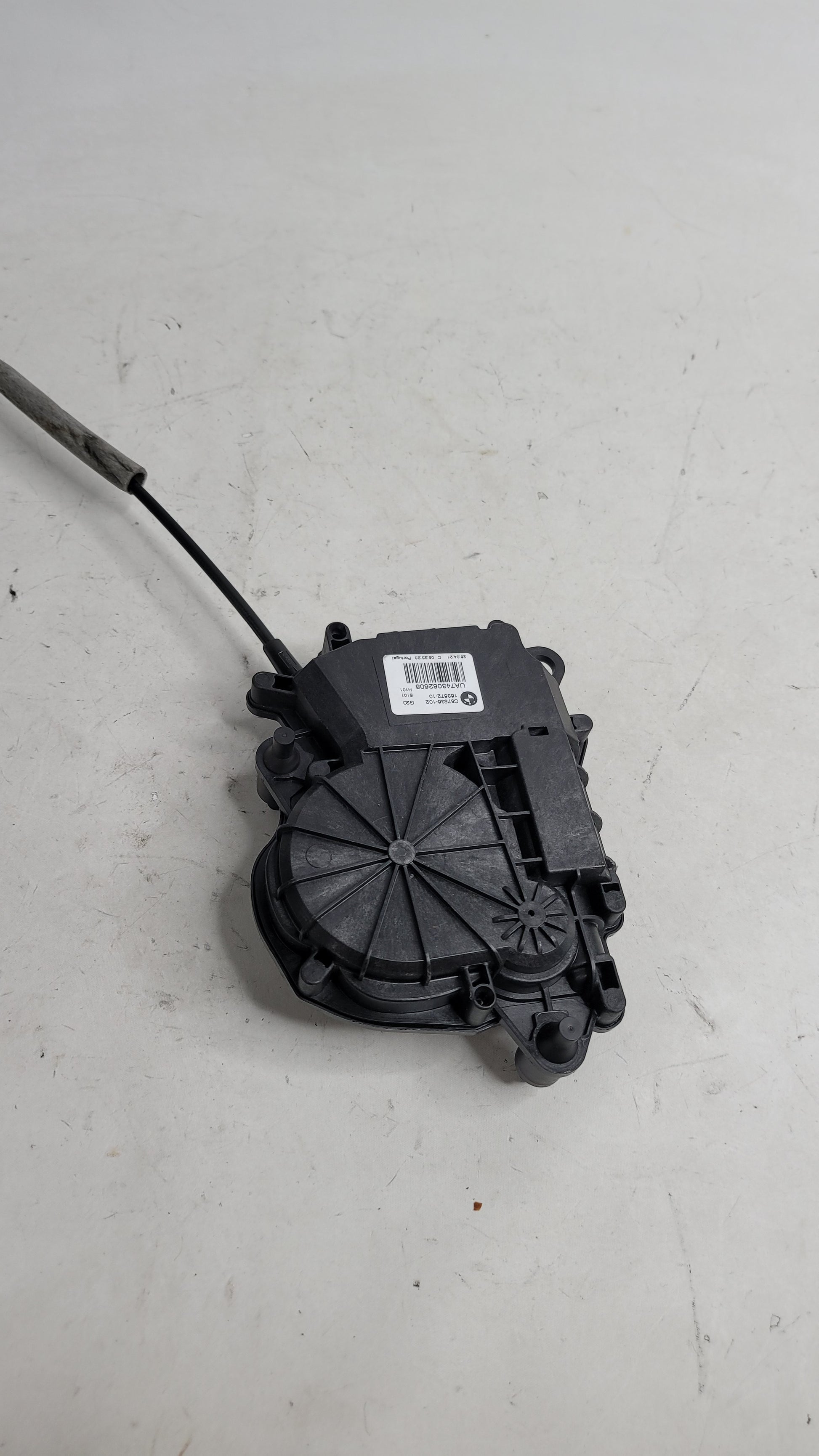 BMW M3 COMPETITION G80 M3 TAILGATE TRUNK MOTOR ACTUATOR - 163672-10 - MPerformance.parts