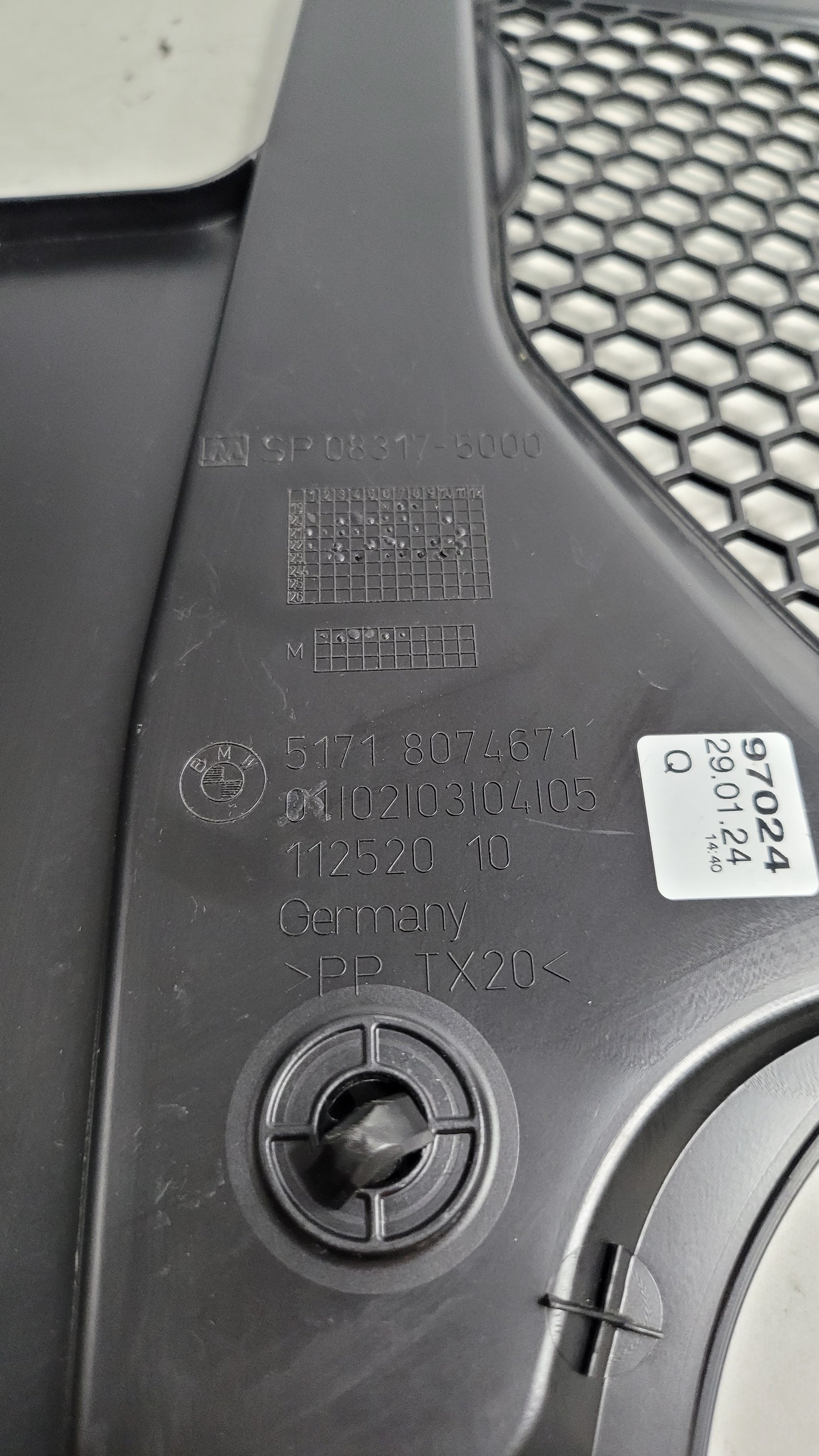 05822 - MPerformance.parts