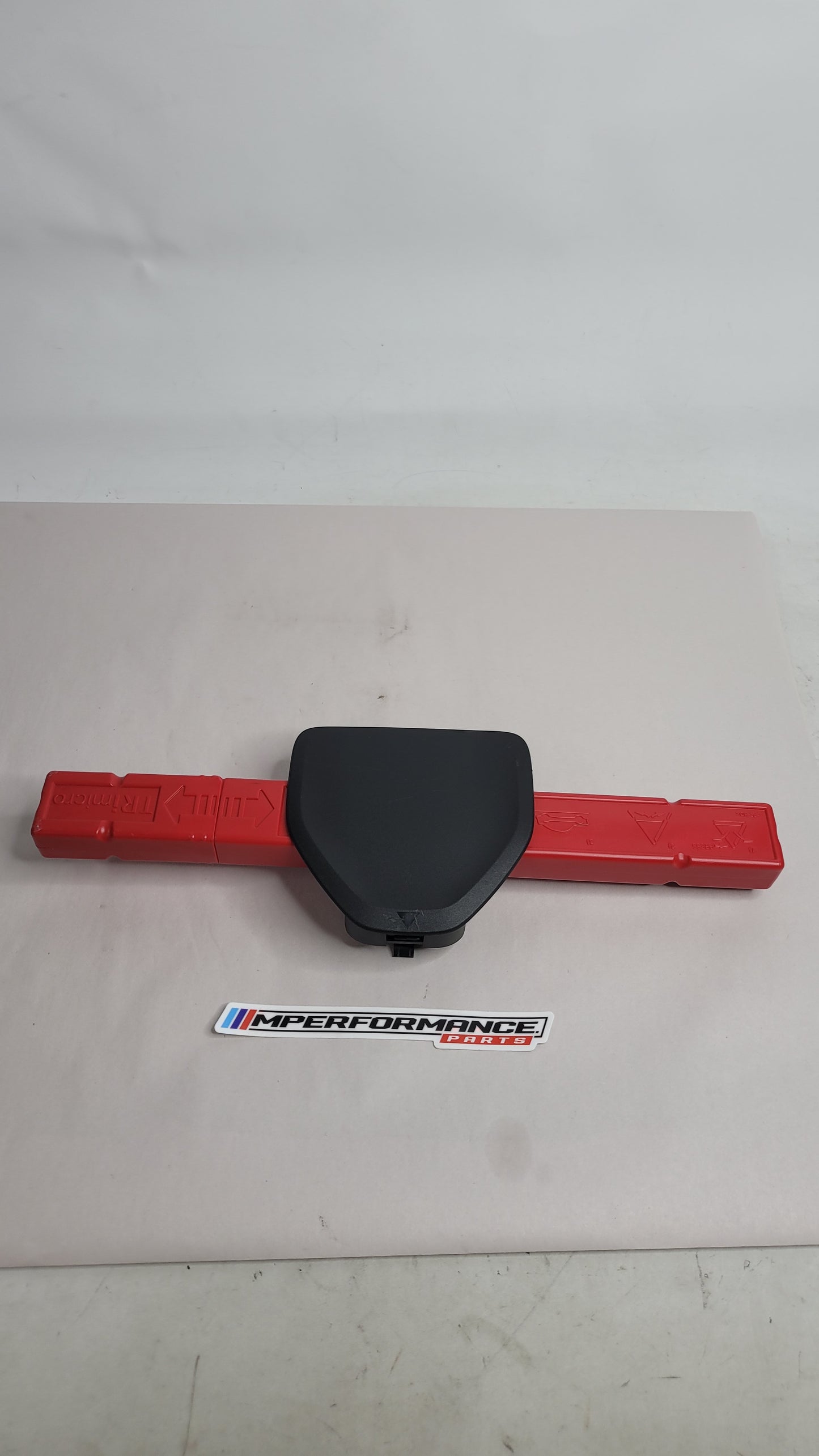BMW 3 SERIES F30 F31 HAZARD WARNING TRIANGLE 2015 27R034006 - MPerformance.parts