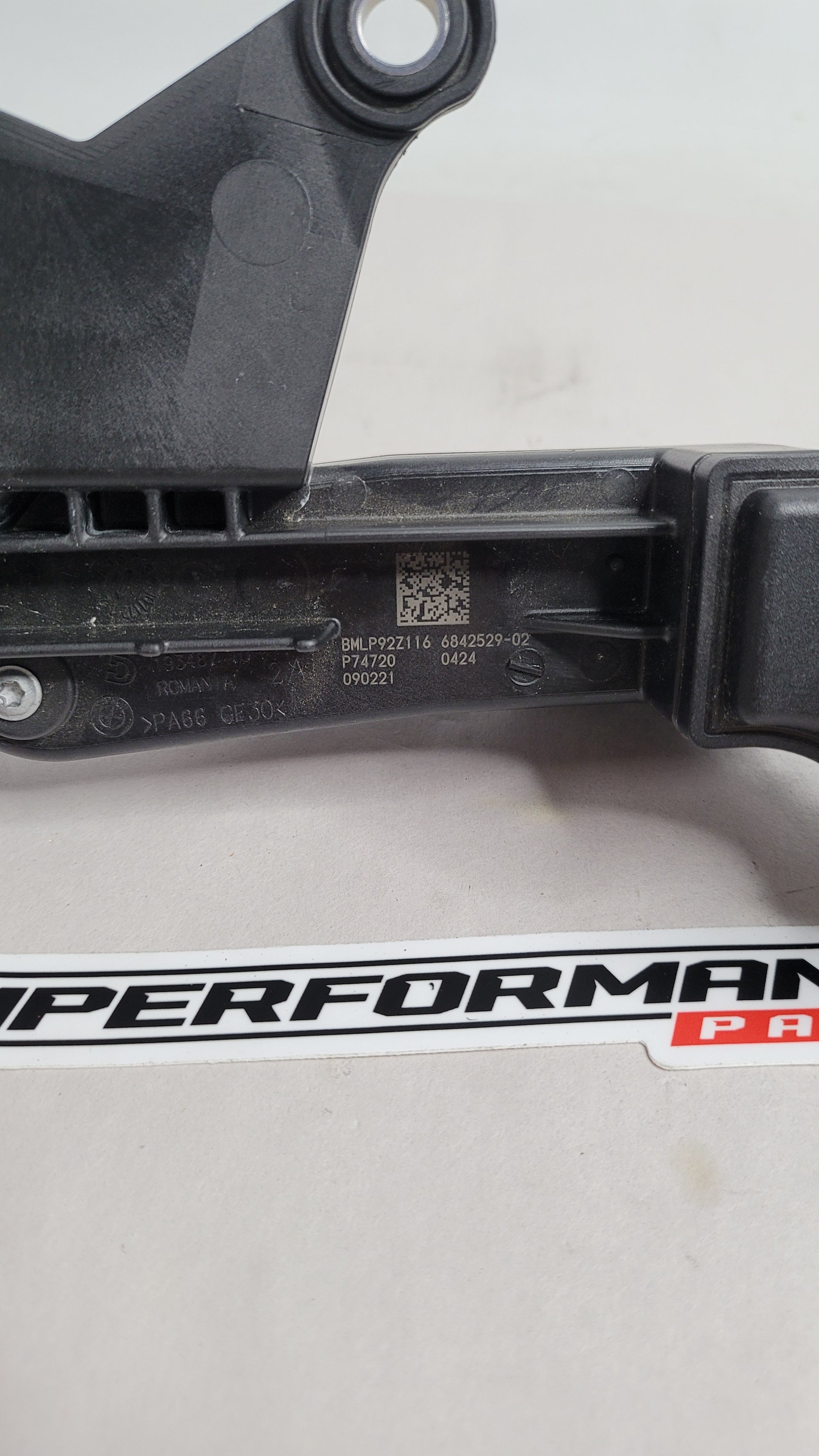 BMW 3 4 SERIES G20 G21 G22 G23 G26 G80 G82 FUSE BOX JUMP START TERMINAL 6842529 - MPerformance.parts