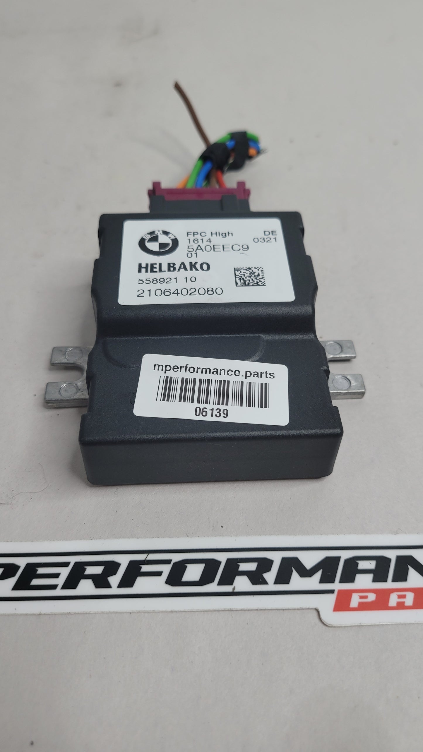 BMW G20 G21 G22 G23 G26 G80 M3 F40 F44 FUEL PUMP CONTROL MODULE FUEL UNIT ECU 5A0EEC9 - MPerformance.parts