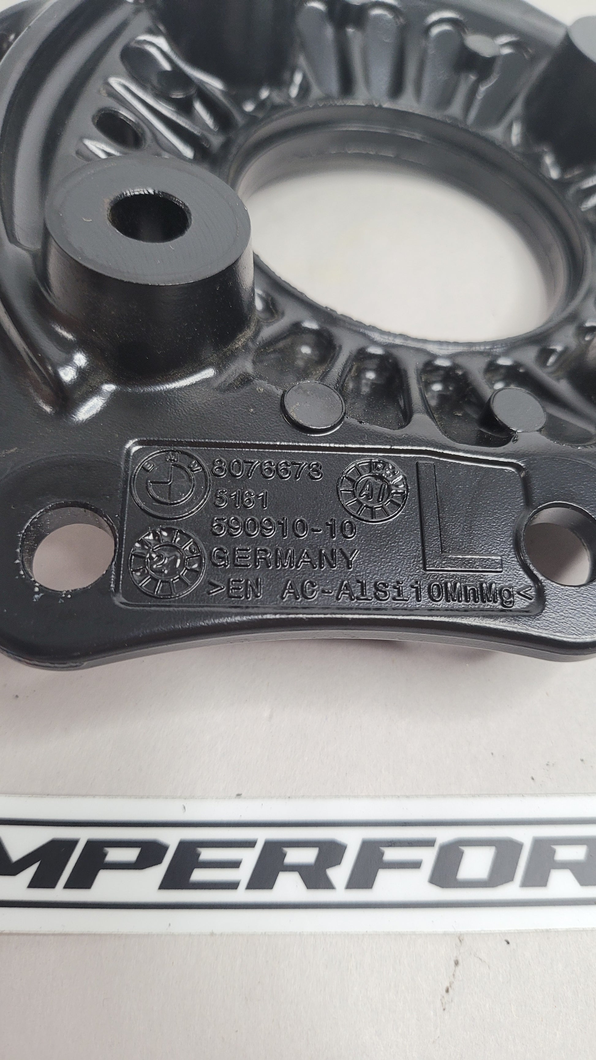 BMW M3 G80 STRUT TOWER BRACE MOUNT LEFT DRIVER SIDE 8076673 590910 - MPerformance.parts