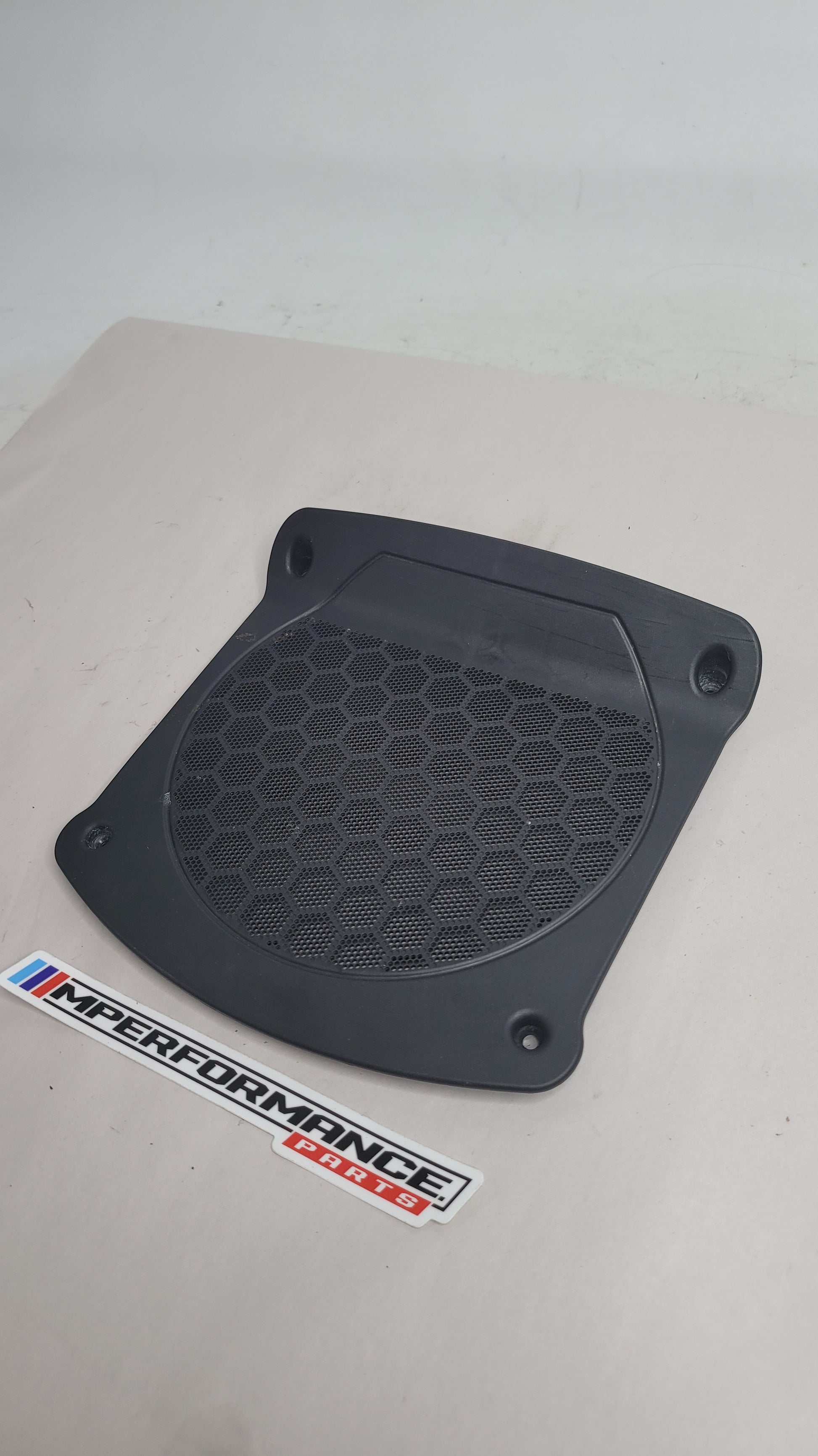 BMW M3 Speaker cover trim 2622658 G80 - MPerformance.parts