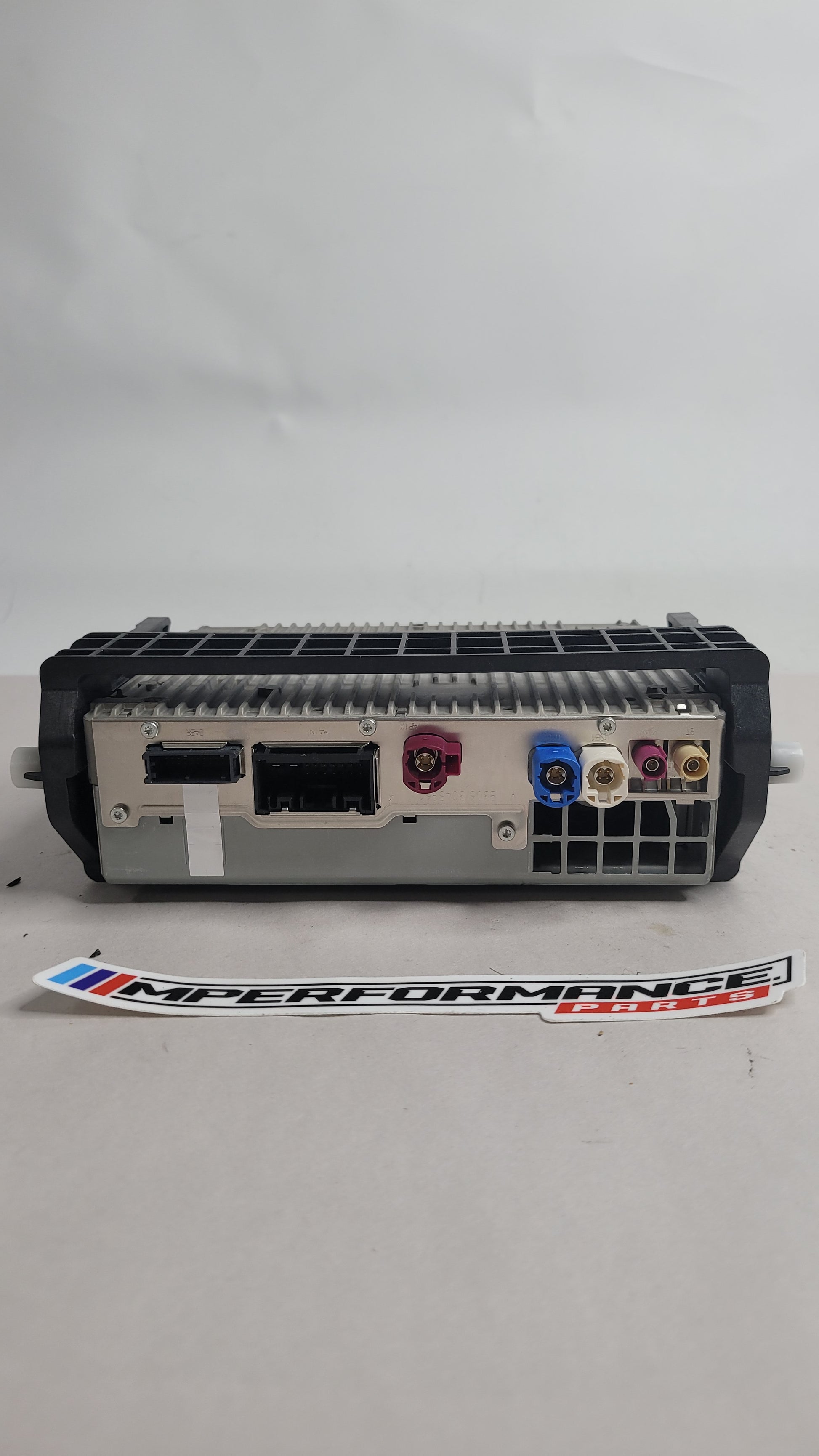 BMW G80 M3 RADIO RECEIVER CONTROL MODULE UNIT - CI5A42CC301 - MPerformance.parts