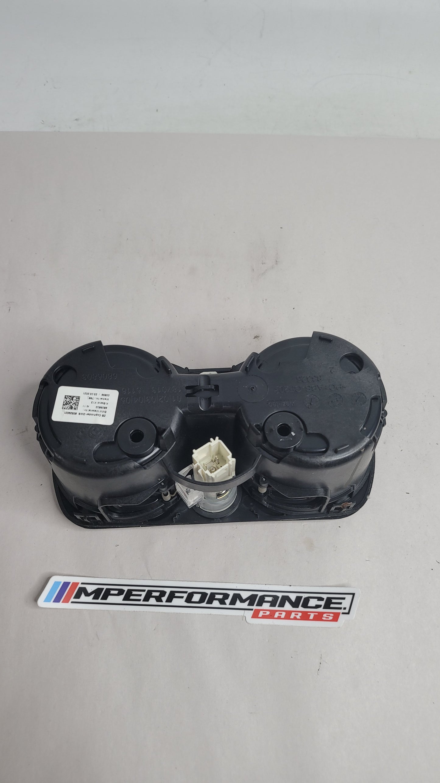 BMW M3 G80 CENTRE CONSOLE TWIN CUP HOLDER WITH USB SOCKET 6809803 - MPerformance.parts