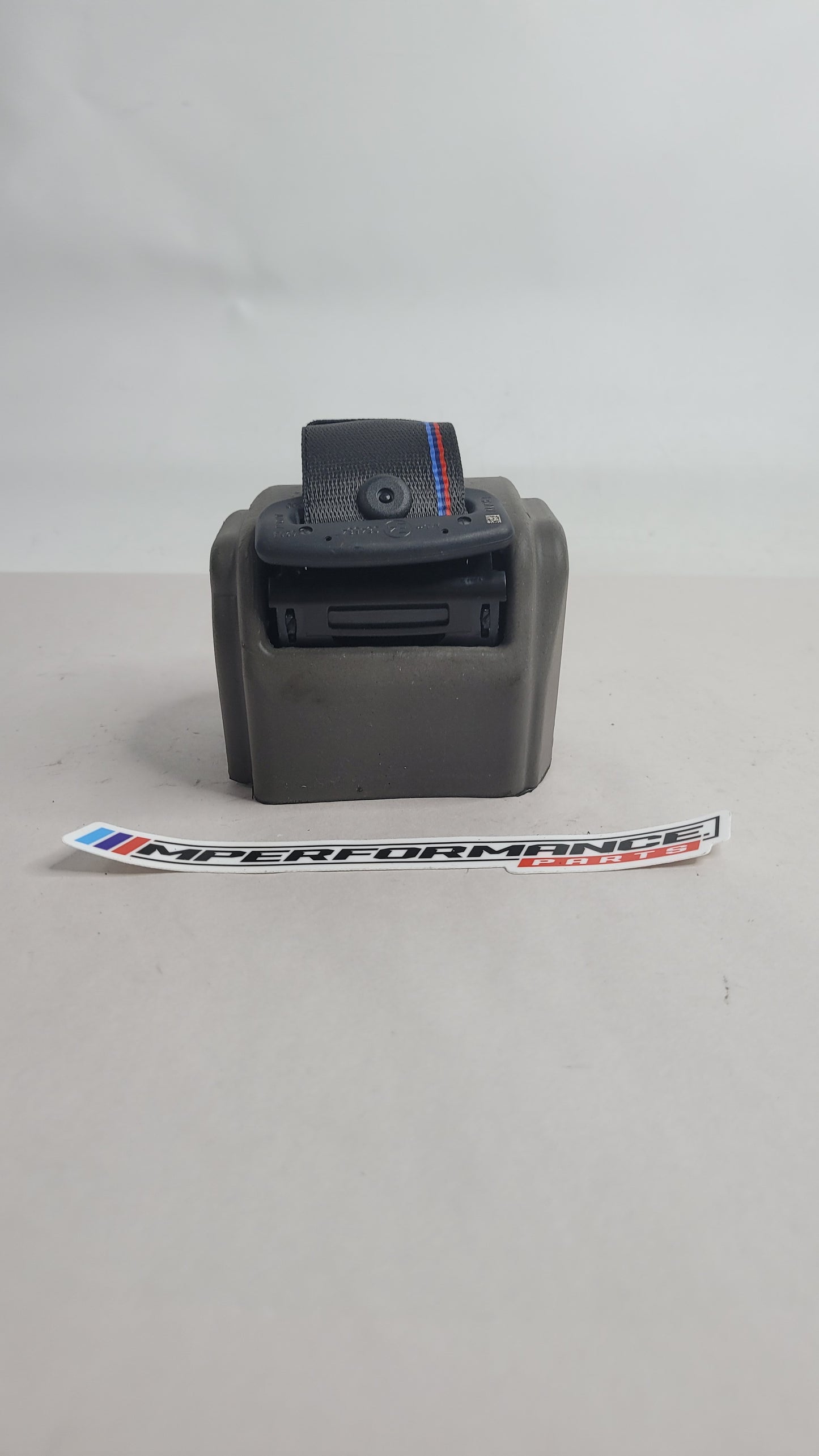 BMW M3 SERIES G20 G80 REAR CENTRE SEATBELT S5807638205 - MPerformance.parts