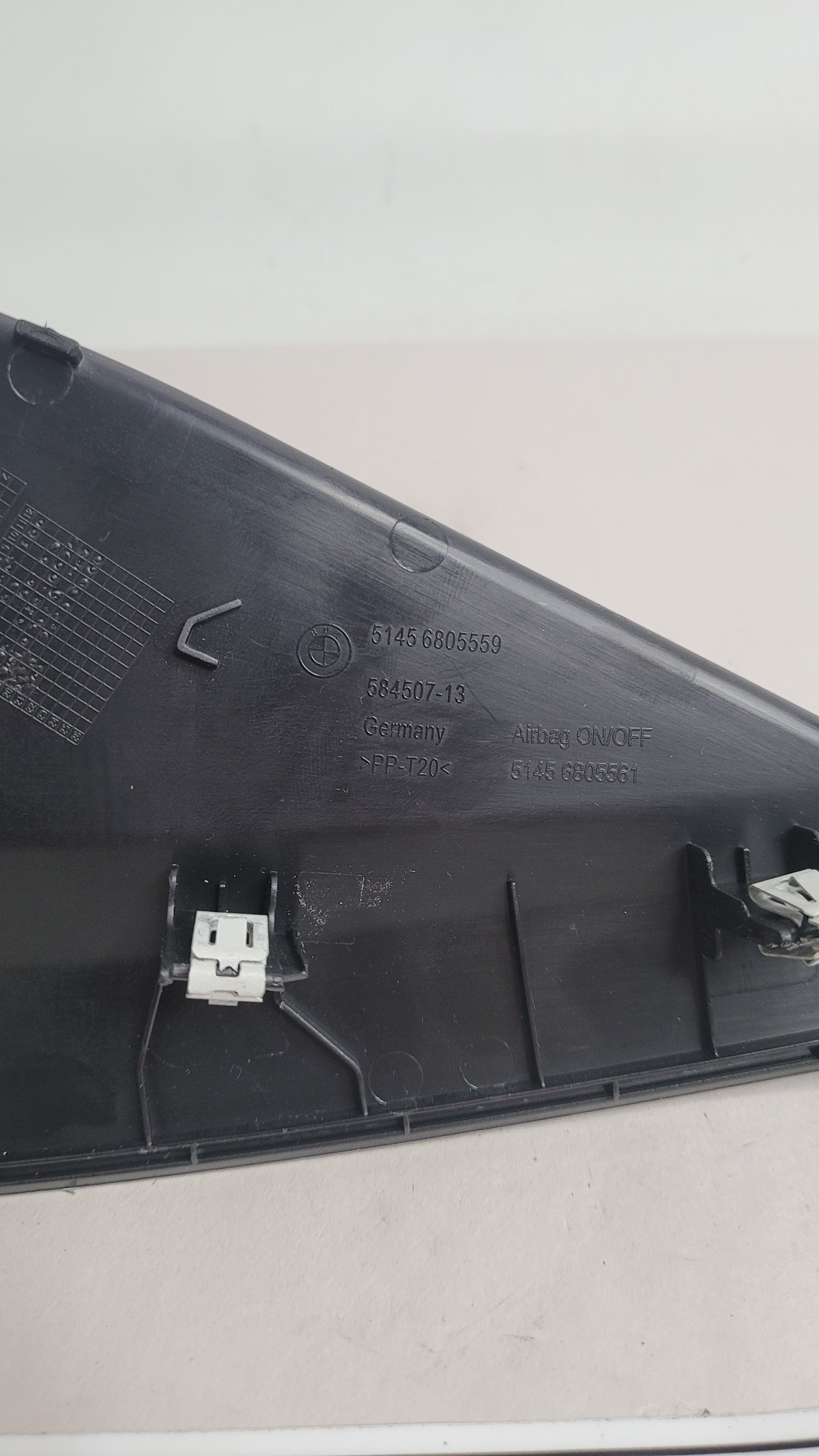 BMW G20 G21 M3 G80 M4 G82 G83 CENTER CONSOLE DASHBOARD COVER TRIM LEFT 6805559 - MPerformance.parts