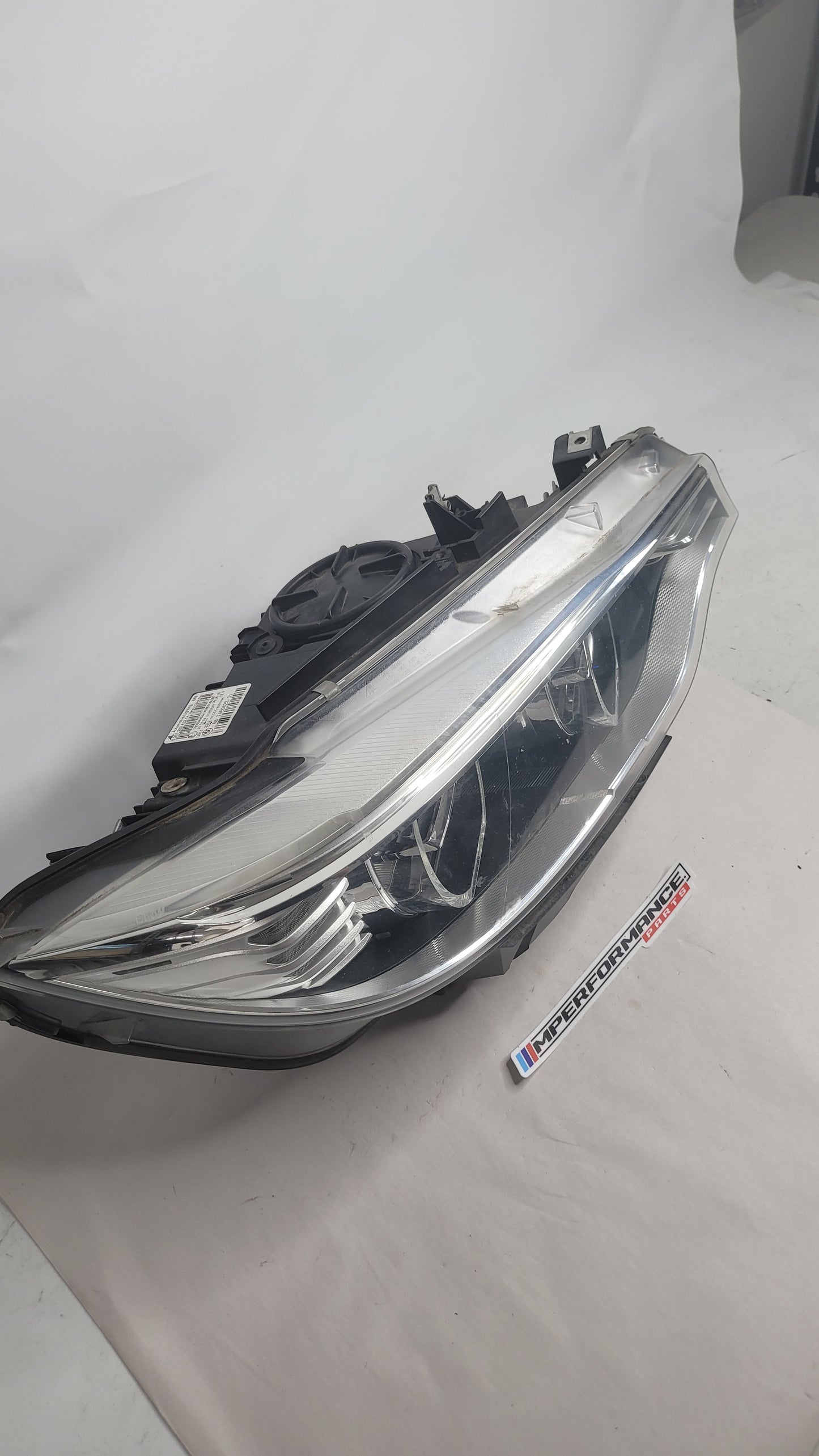 BMW M4 F82 F83 DRIVER SIDE FRONT HEADLIGHT LED AHL HEAD LIGHT A8 7460622-01 - MPerformance.parts